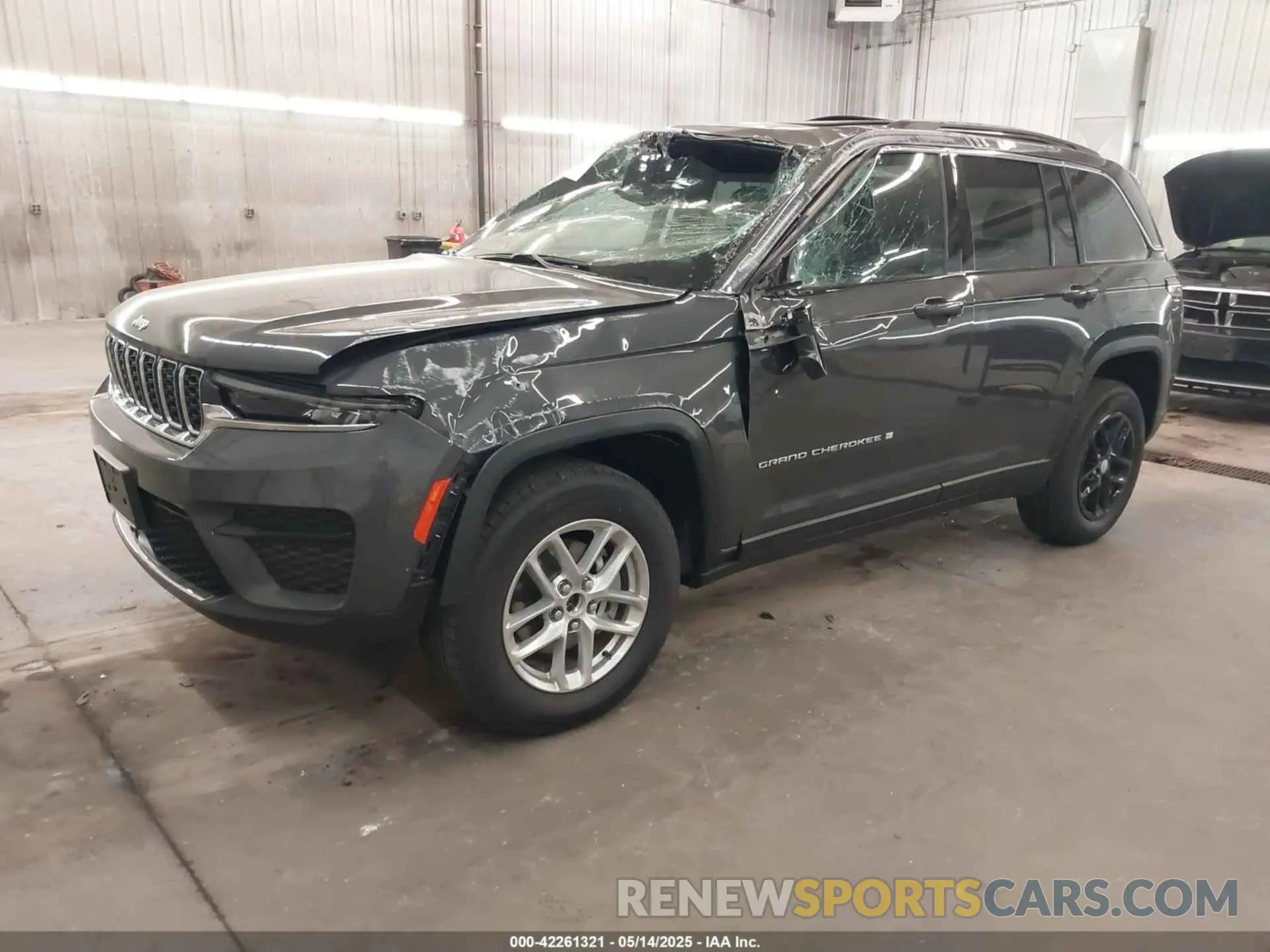 2 Photograph of a damaged car 1C4RJHAG5SC278876 JEEP GRAND CHEROKEE 2025