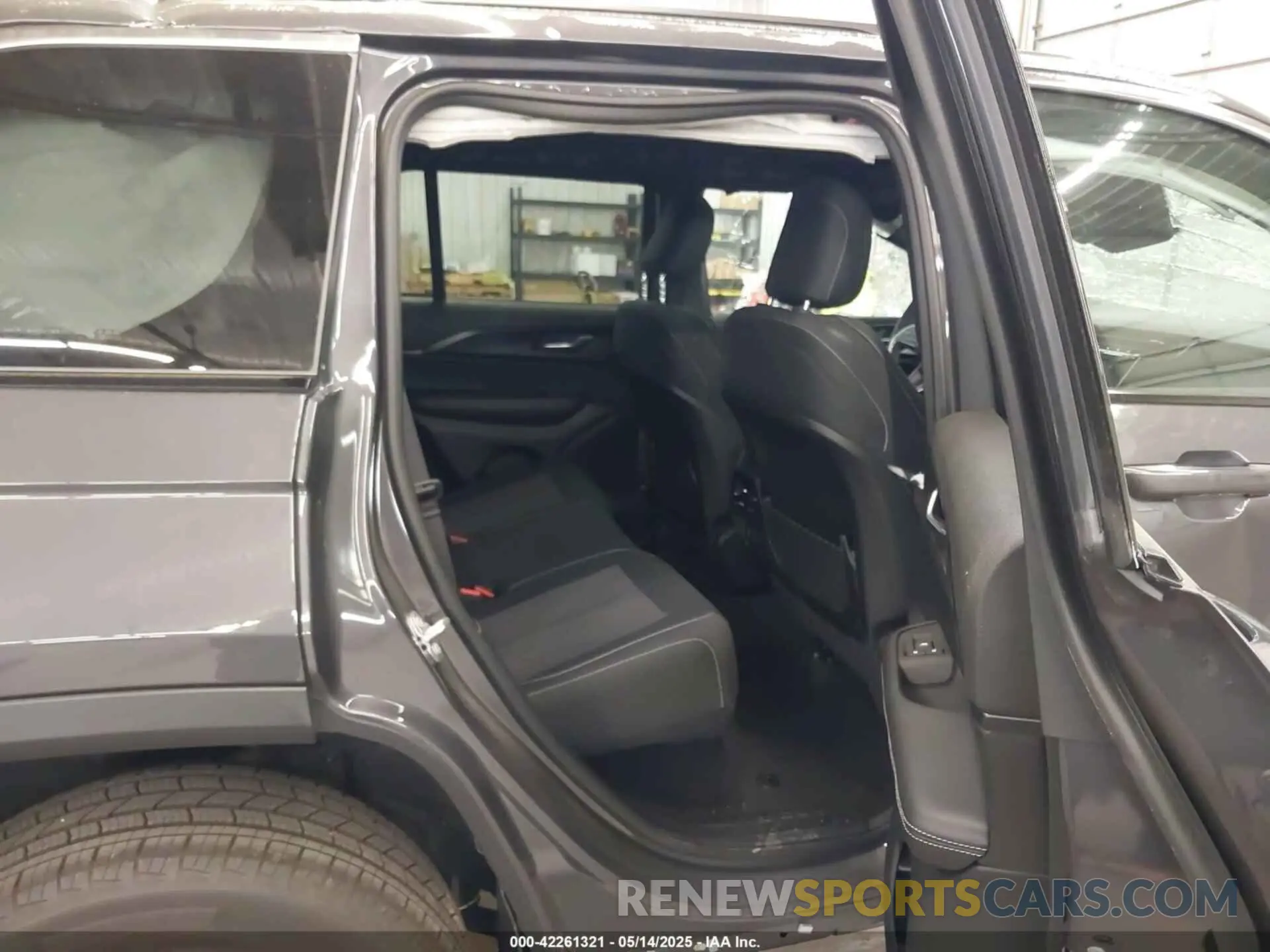 8 Photograph of a damaged car 1C4RJHAG5SC278876 JEEP GRAND CHEROKEE 2025