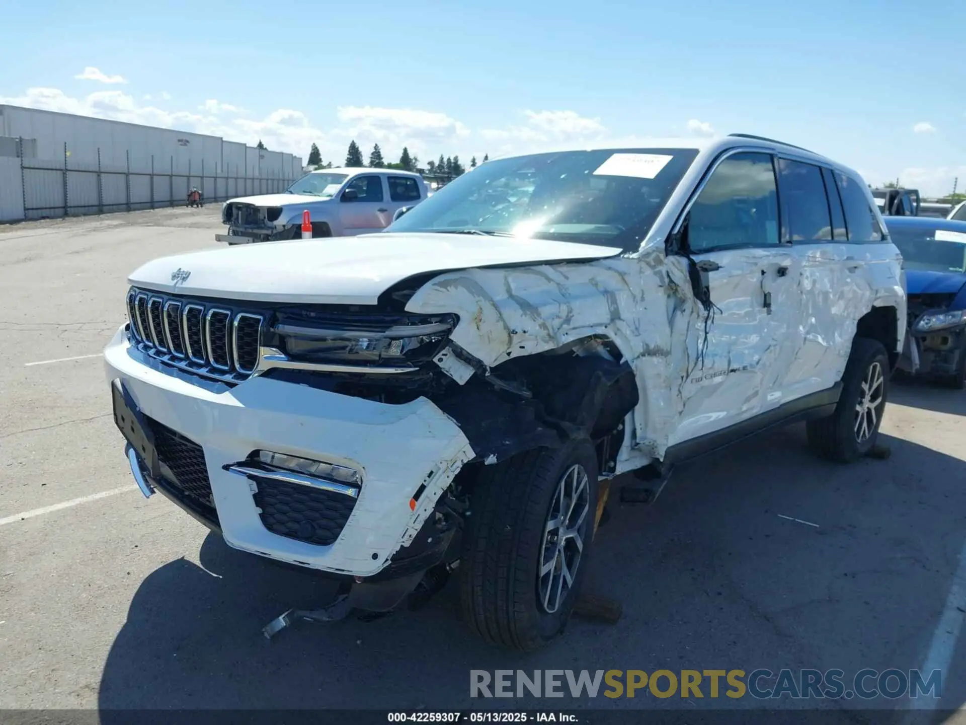 2 Photograph of a damaged car 1C4RJHBG3SC311453 JEEP GRAND CHEROKEE 2025