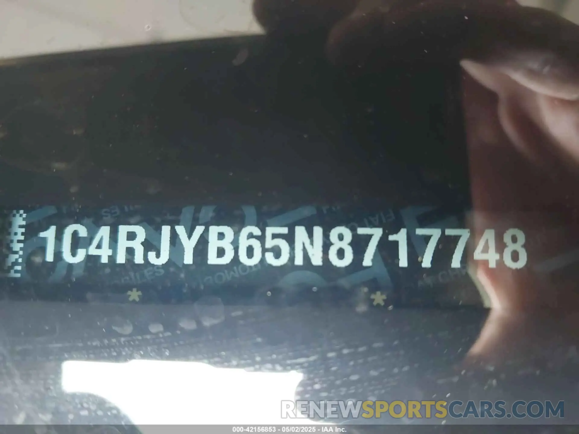 9 Photograph of a damaged car 1C4RJYB65N8717748 JEEP GRAND CHEROKEE 4XE 2022