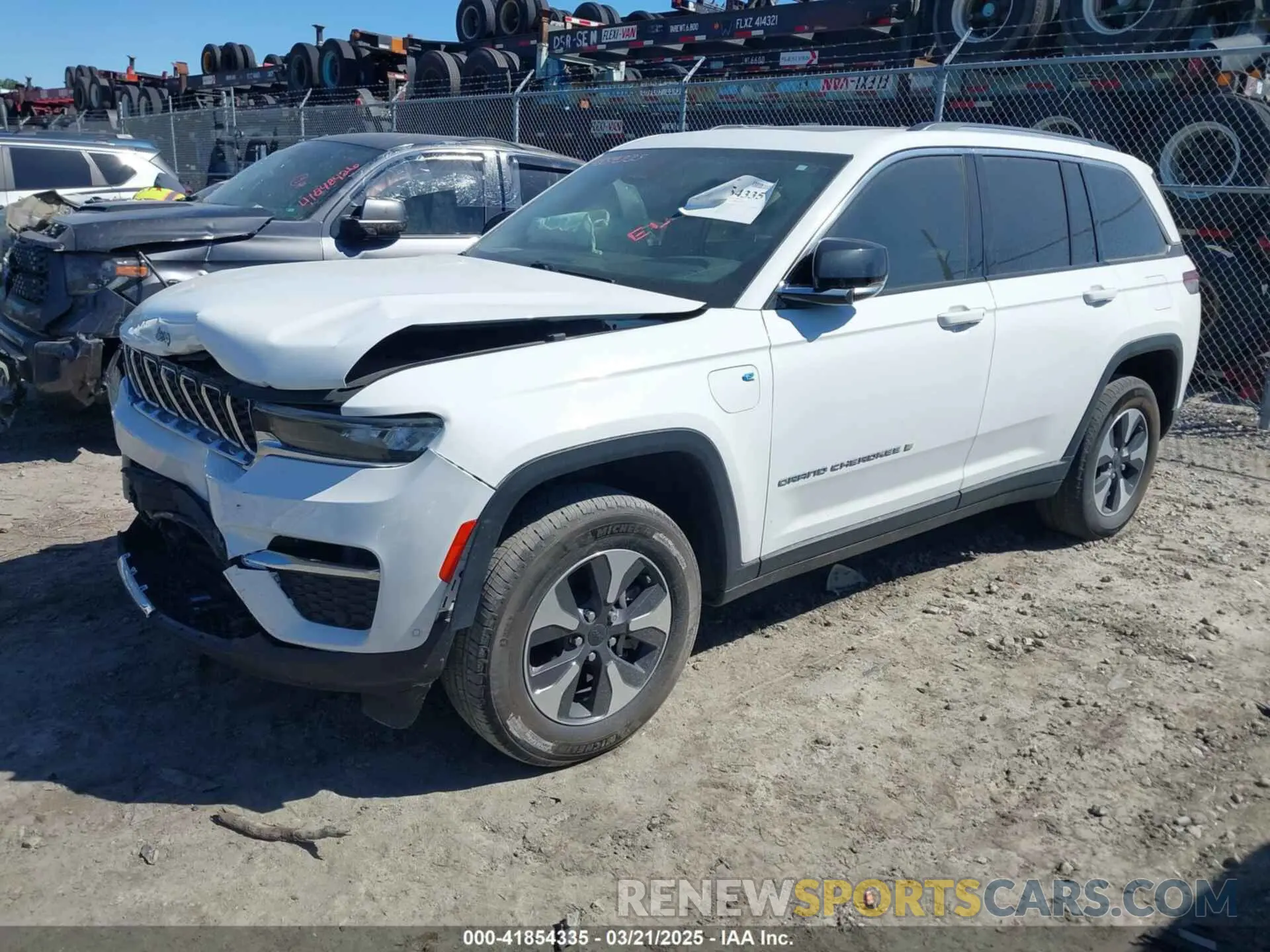 2 Photograph of a damaged car 1C4RJYB65N8749633 JEEP GRAND CHEROKEE 4XE 2022