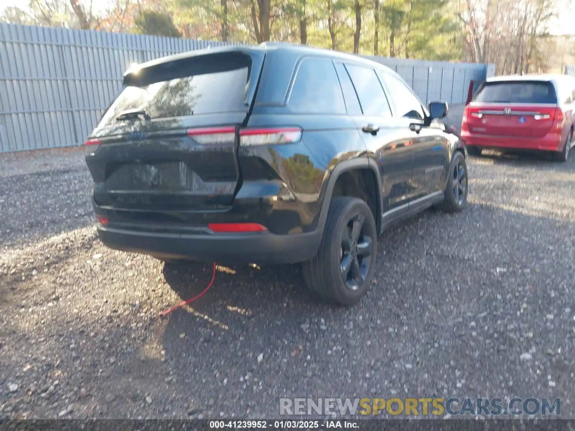 4 Photograph of a damaged car 1C4RJYB67N8756924 JEEP GRAND CHEROKEE 4XE 2022