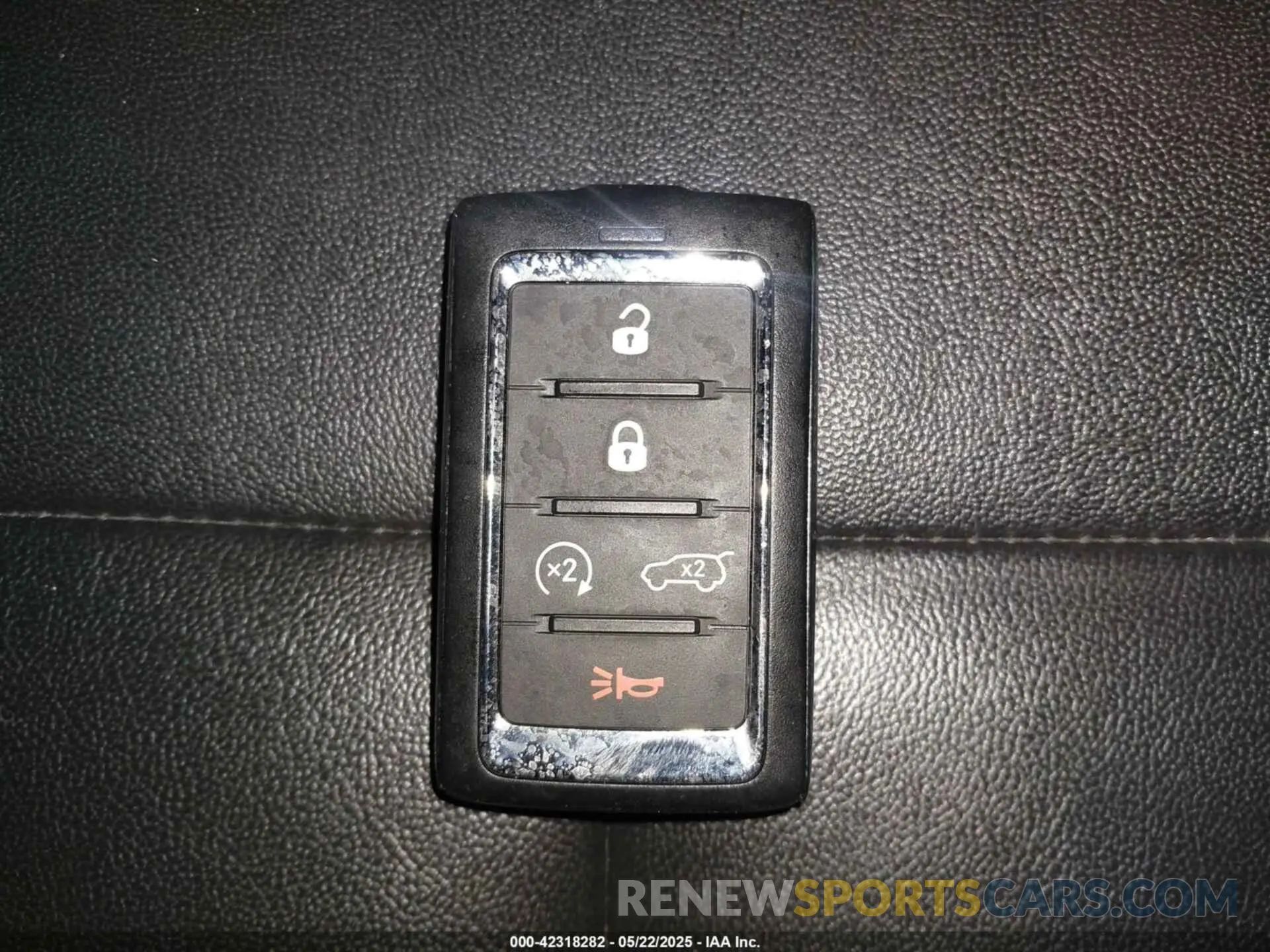 11 Photograph of a damaged car 1C4RJYB69N8715159 JEEP GRAND CHEROKEE 4XE 2022