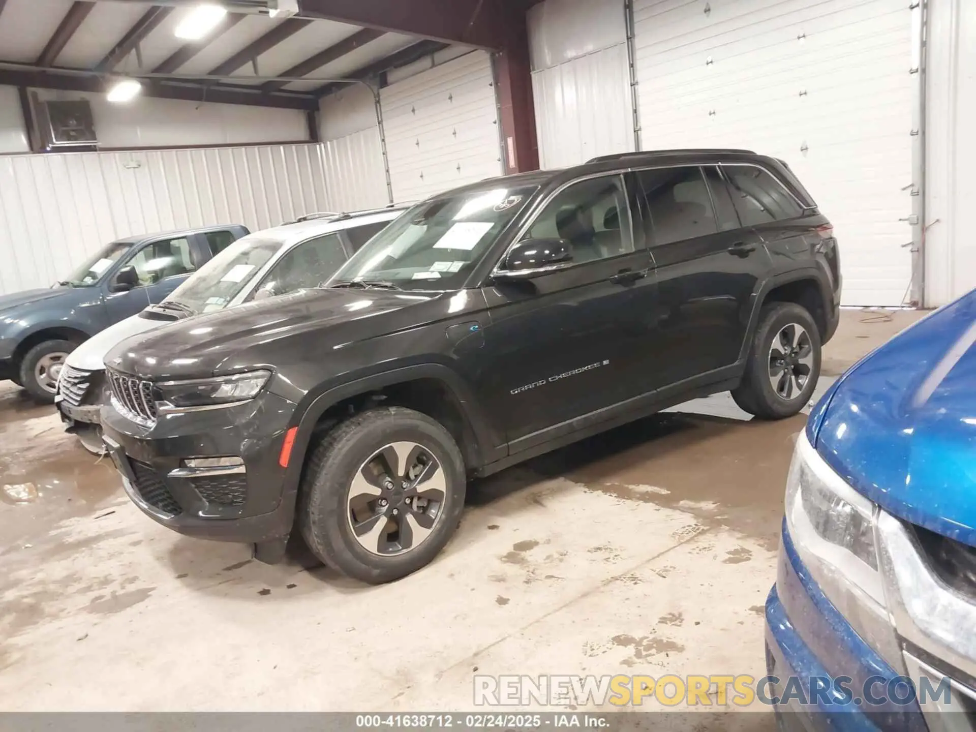 2 Photograph of a damaged car 1C4RJYB60P8786950 JEEP GRAND CHEROKEE 4XE 2023