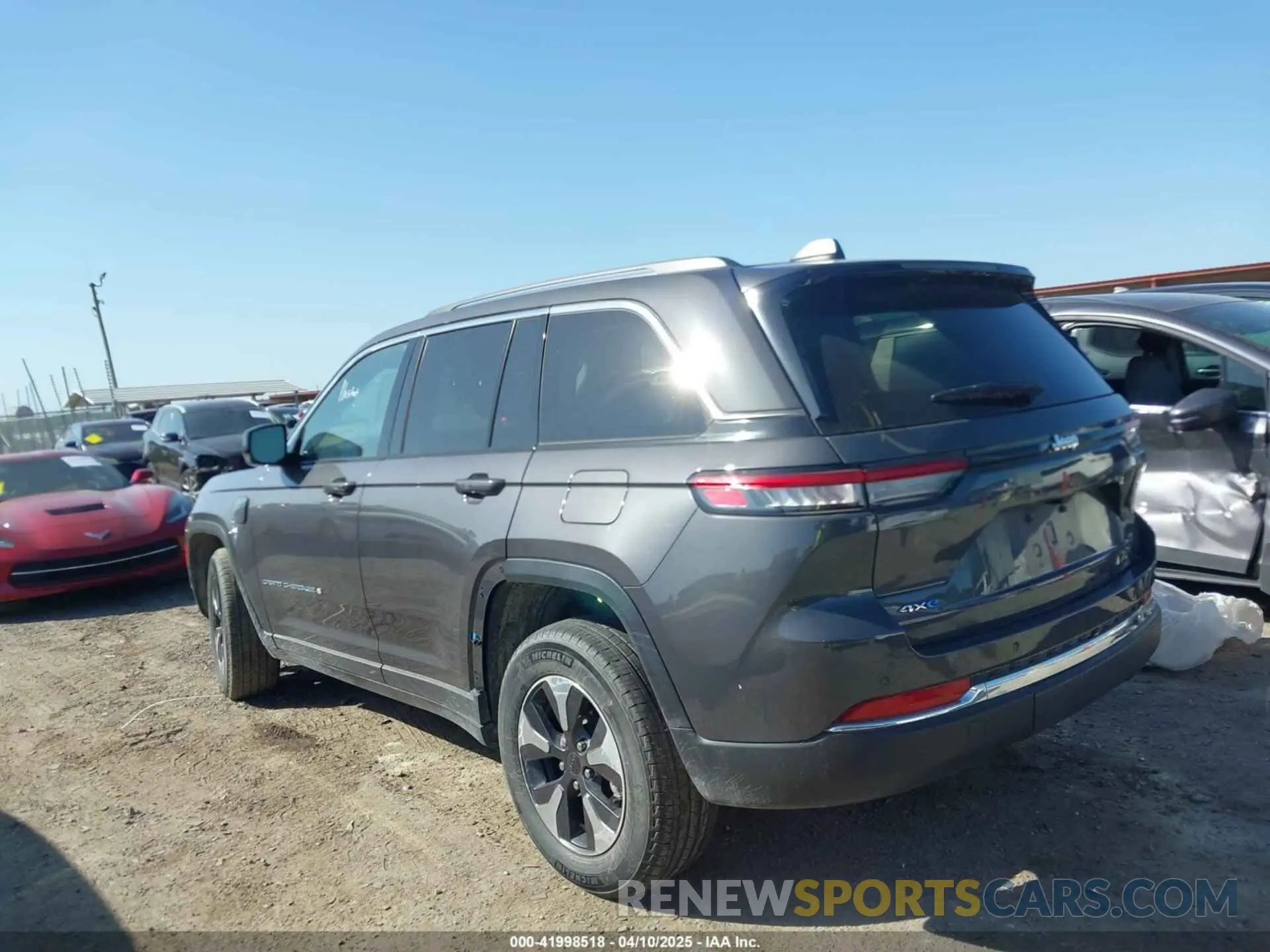 14 Photograph of a damaged car 1C4RJYB67PC649081 JEEP GRAND CHEROKEE 4XE 2023