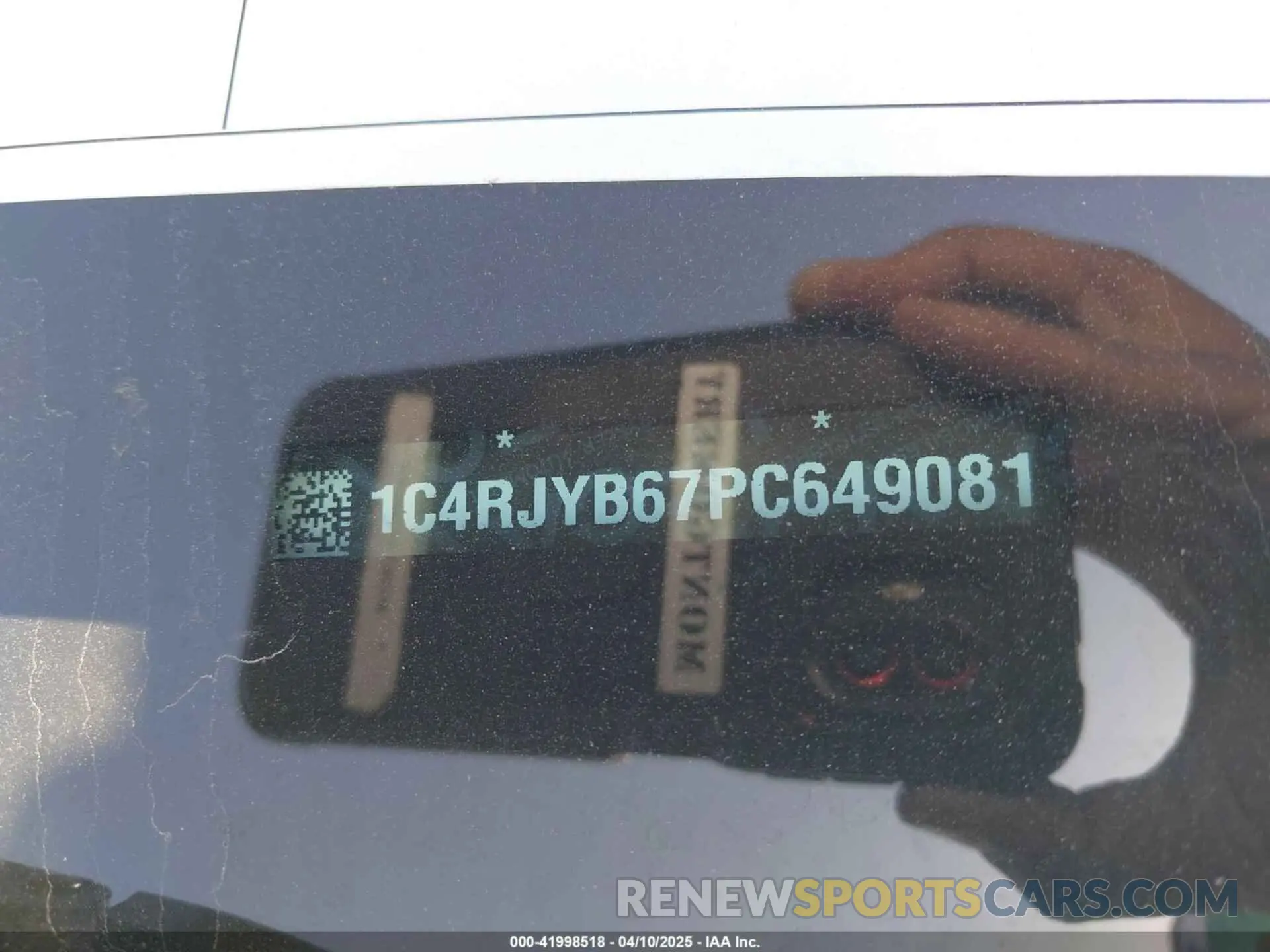 9 Photograph of a damaged car 1C4RJYB67PC649081 JEEP GRAND CHEROKEE 4XE 2023