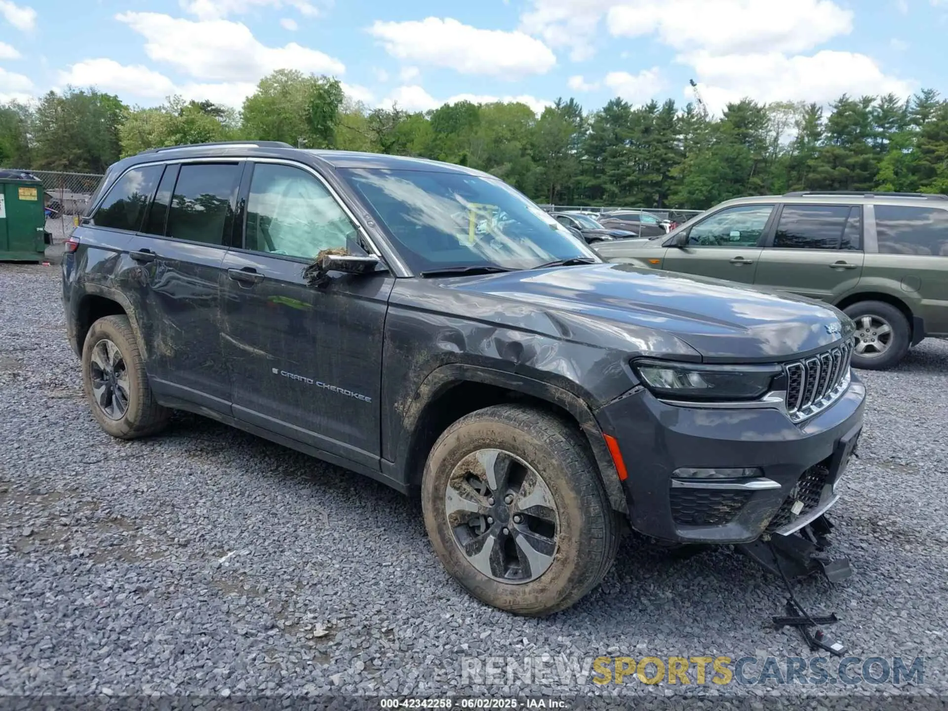 1 Photograph of a damaged car 1C4RJYB68PC665709 JEEP GRAND CHEROKEE 4XE 2023
