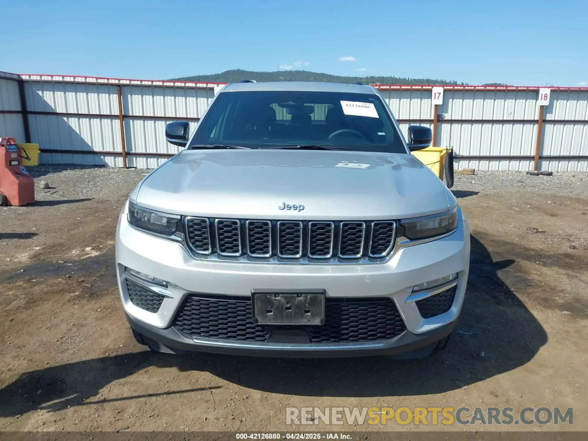 12 Photograph of a damaged car 1C4RJYB60R8566856 JEEP GRAND CHEROKEE 4XE 2024