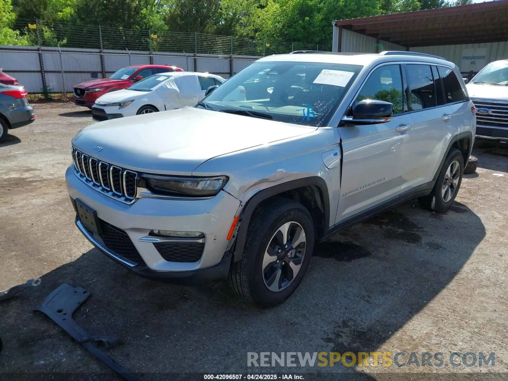 2 Photograph of a damaged car 1C4RJYB60RC181780 JEEP GRAND CHEROKEE 4XE 2024