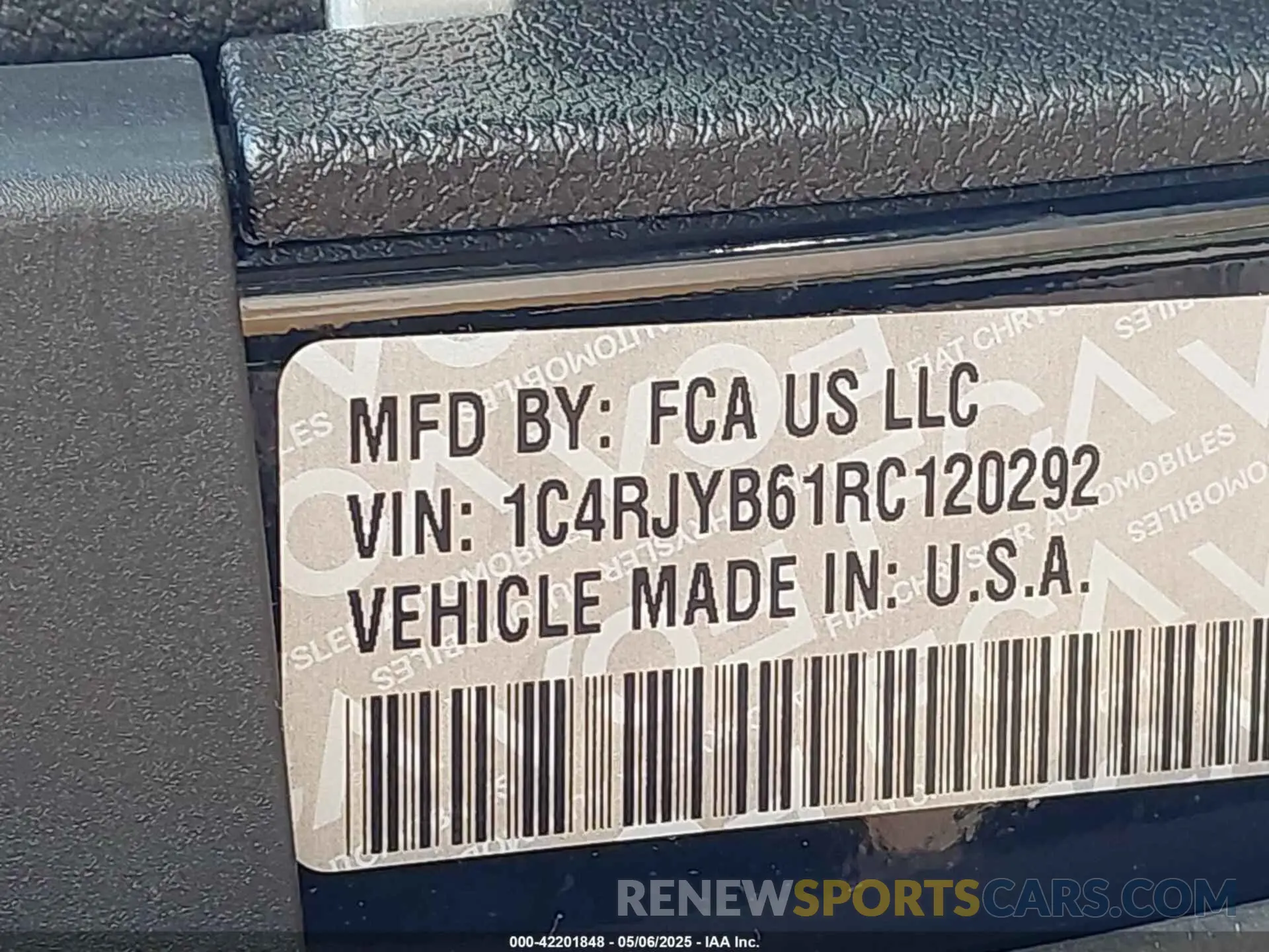9 Photograph of a damaged car 1C4RJYB61RC120292 JEEP GRAND CHEROKEE 4XE 2024
