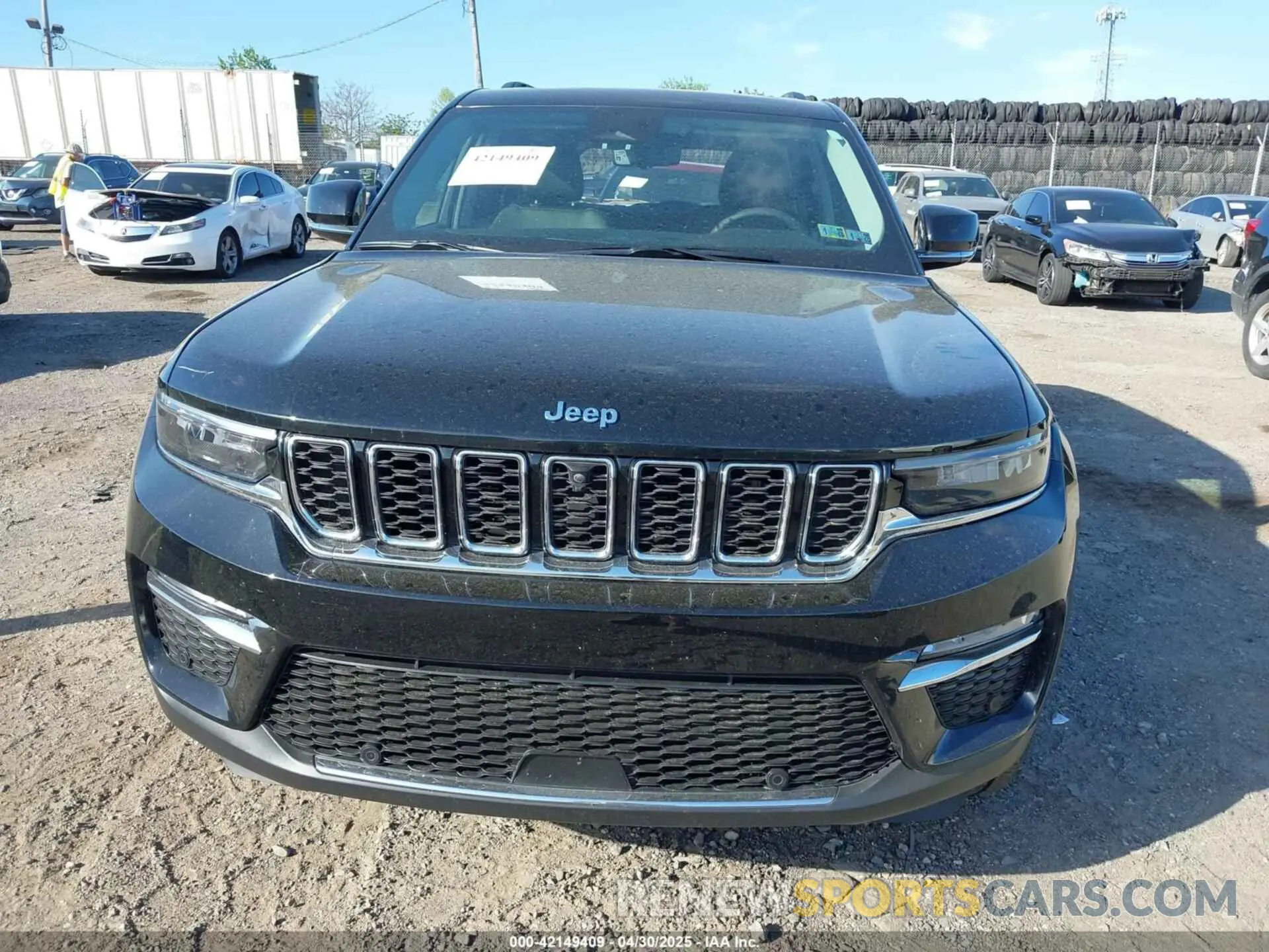 13 Photograph of a damaged car 1C4RJYB61RC713750 JEEP GRAND CHEROKEE 4XE 2024