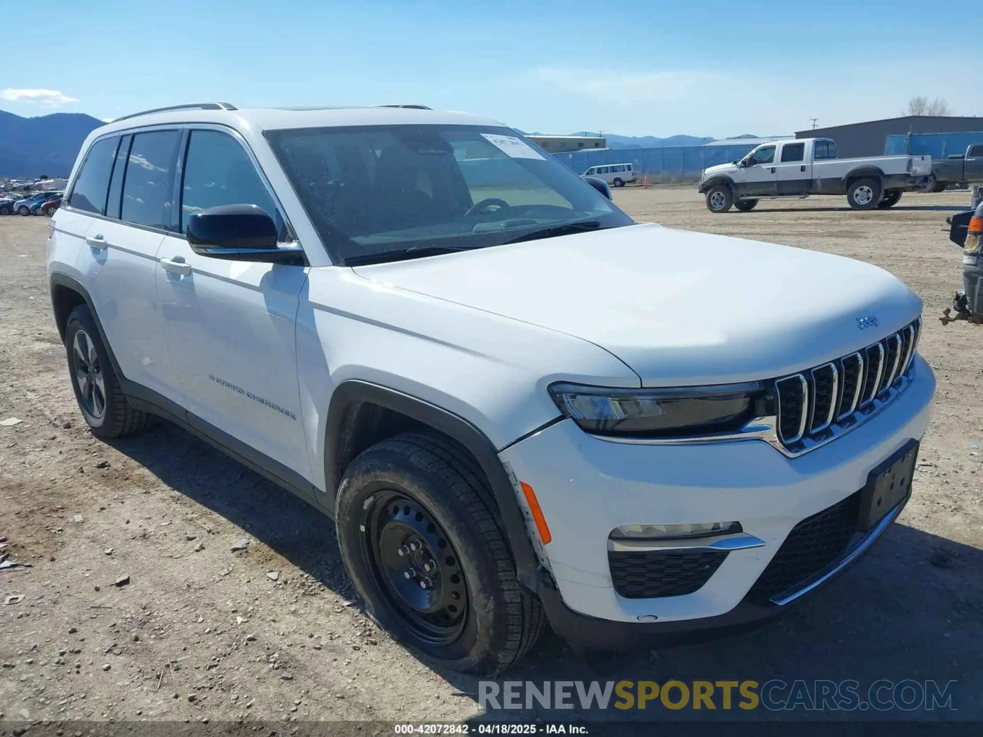 1 Photograph of a damaged car 1C4RJYB62R8958527 JEEP GRAND CHEROKEE 4XE 2024