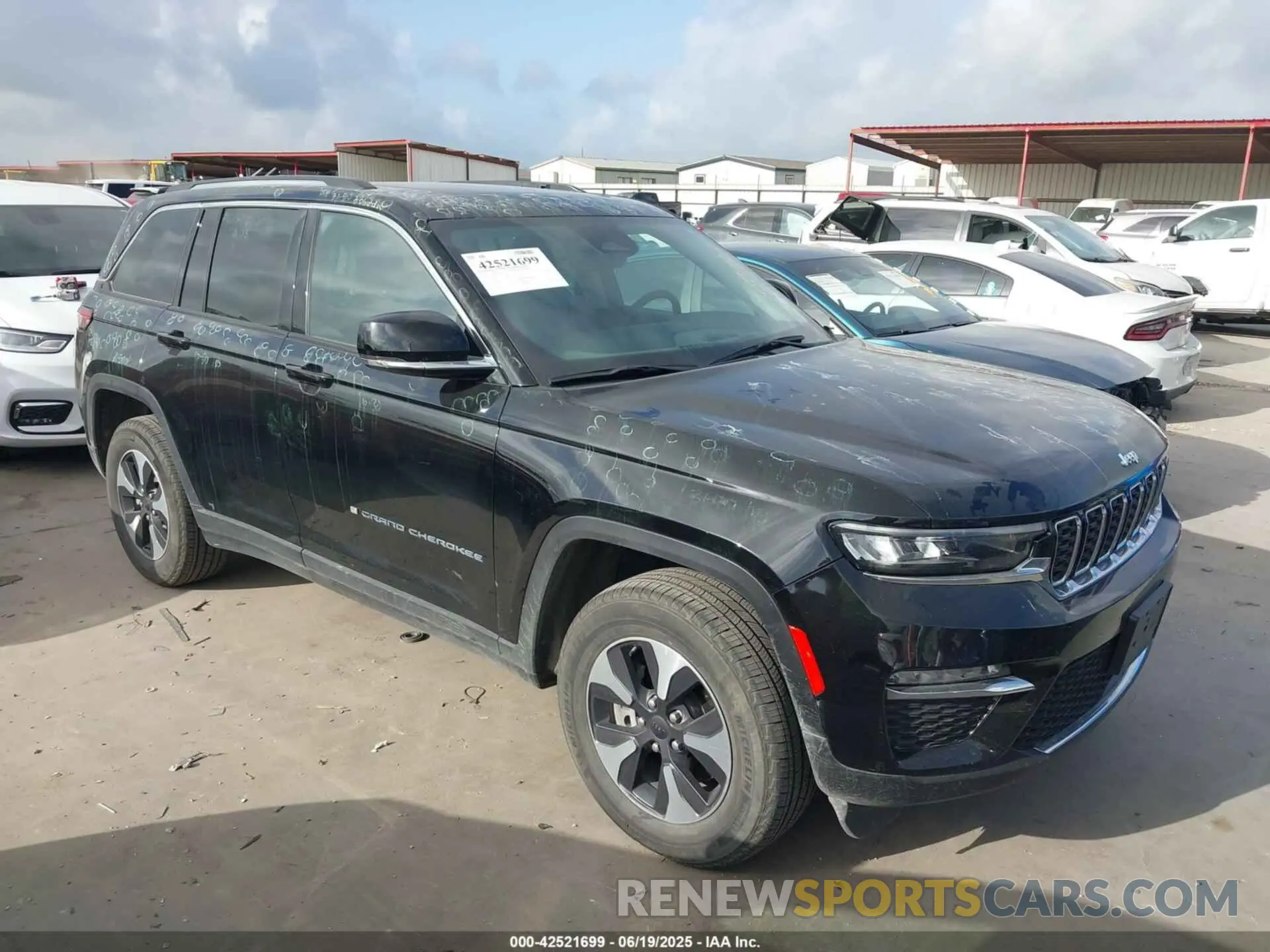 1 Photograph of a damaged car 1C4RJYB62RC720626 JEEP GRAND CHEROKEE 4XE 2024