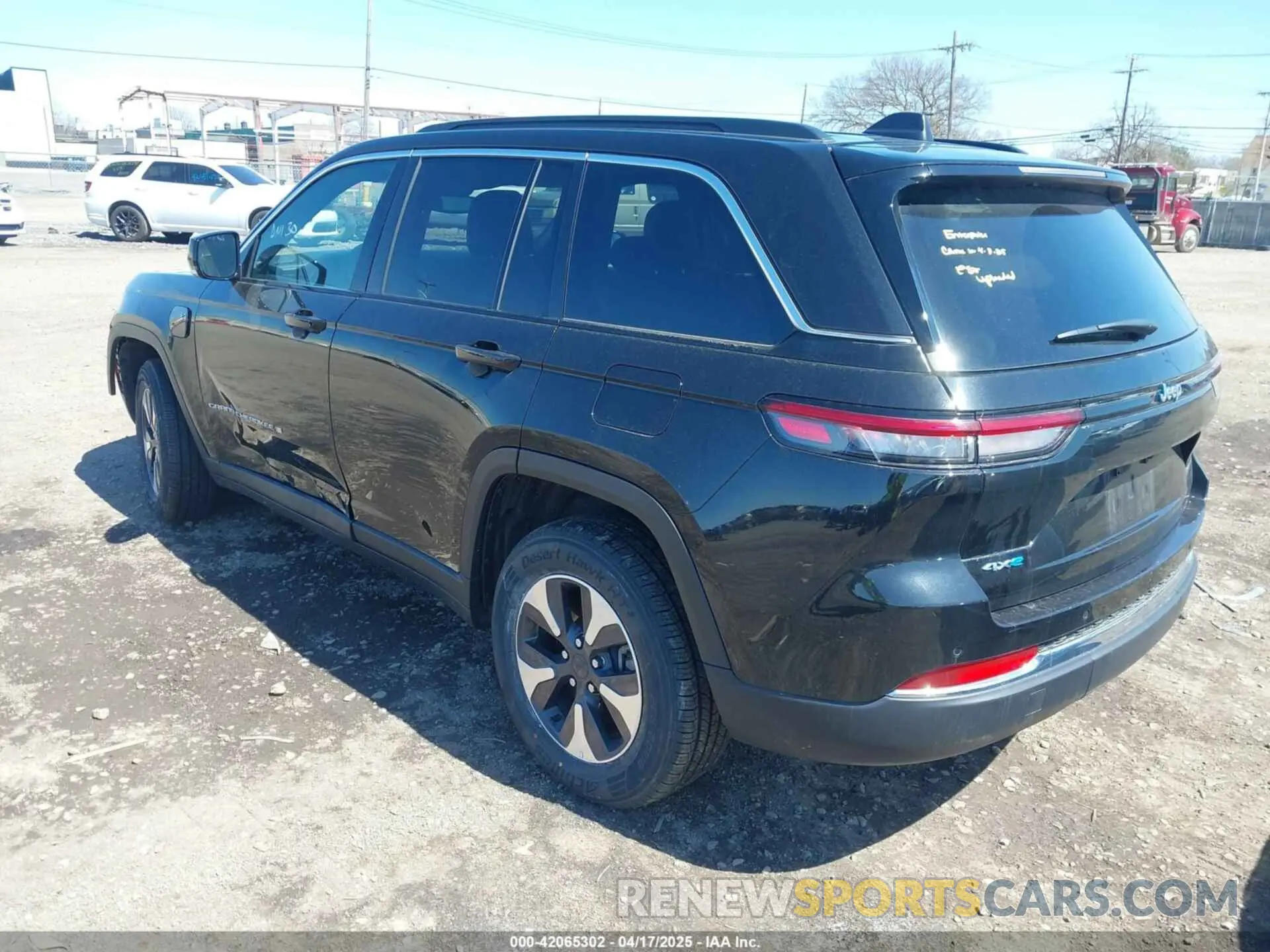 3 Photograph of a damaged car 1C4RJYB63R8518378 JEEP GRAND CHEROKEE 4XE 2024
