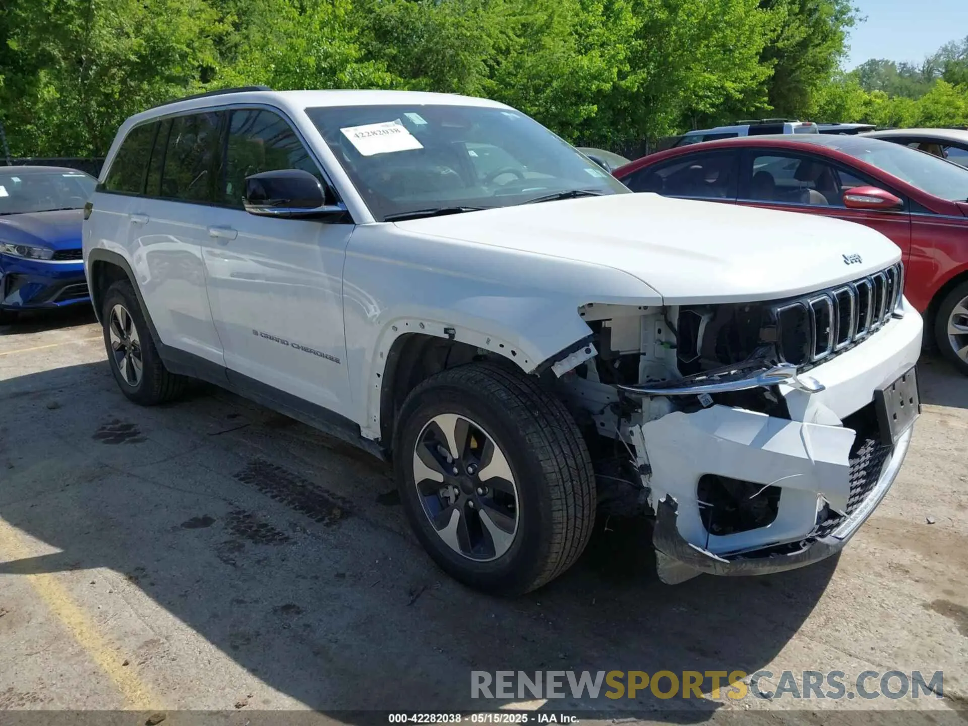 1 Photograph of a damaged car 1C4RJYB65RC158401 JEEP GRAND CHEROKEE 4XE 2024