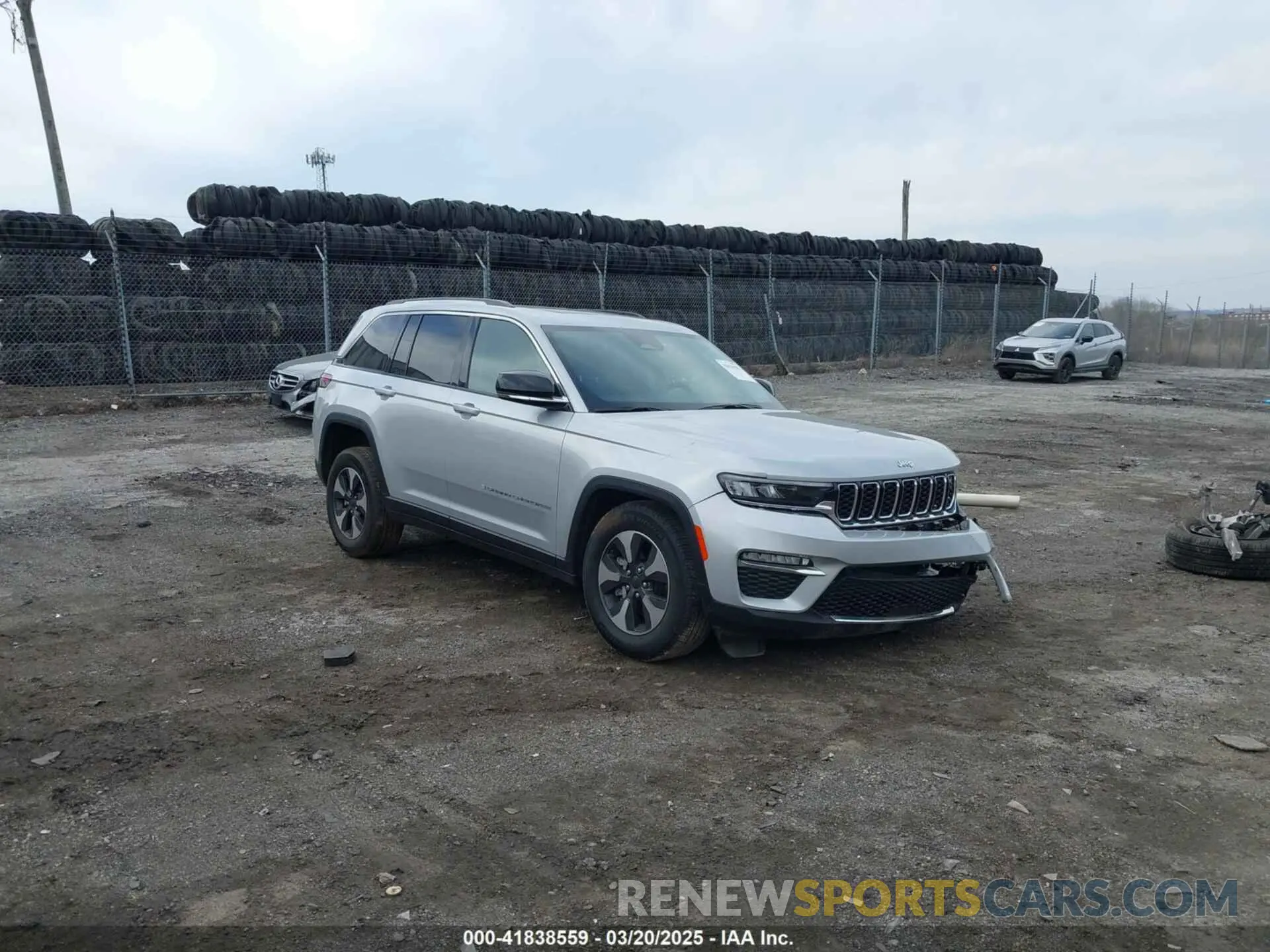 1 Photograph of a damaged car 1C4RJYB65RC712763 JEEP GRAND CHEROKEE 4XE 2024