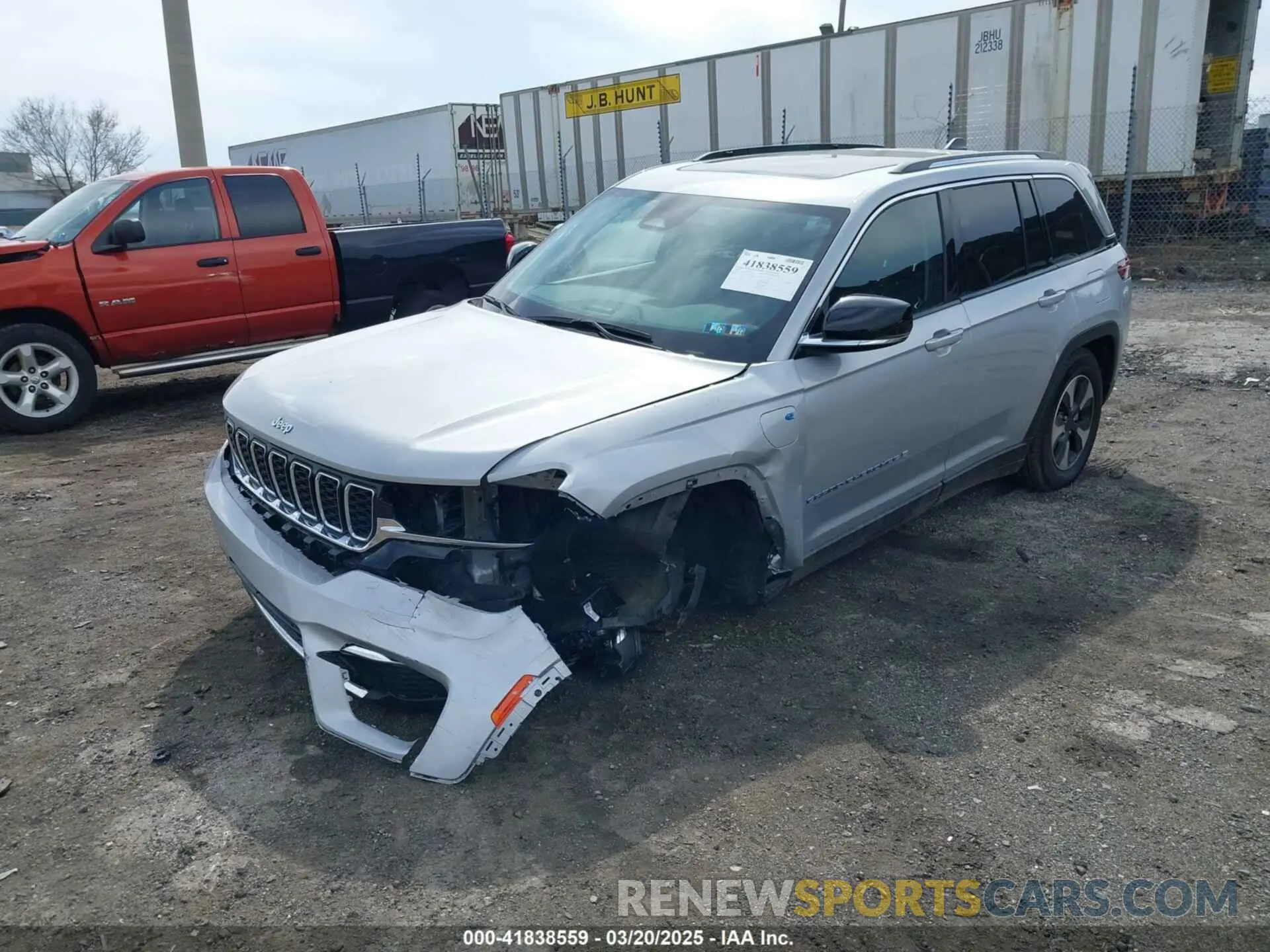 6 Photograph of a damaged car 1C4RJYB65RC712763 JEEP GRAND CHEROKEE 4XE 2024
