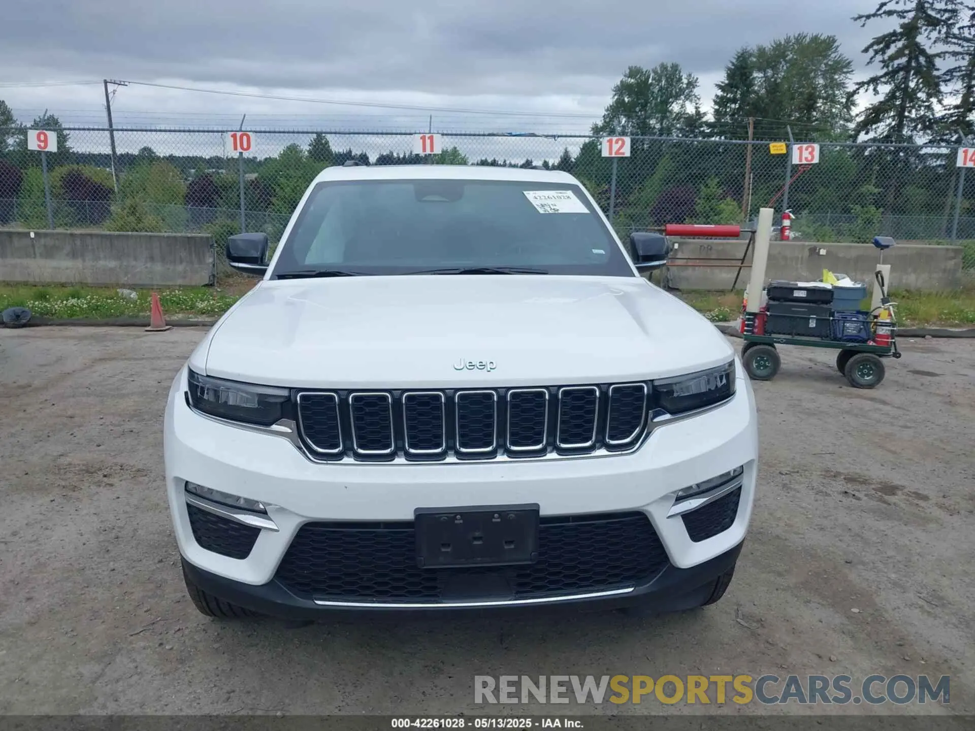 11 Photograph of a damaged car 1C4RJYB66RC129652 JEEP GRAND CHEROKEE 4XE 2024