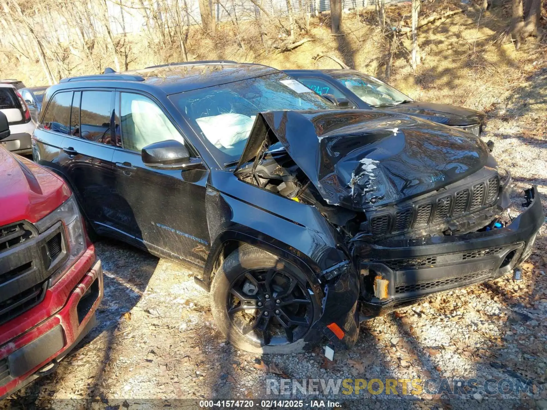 13 Photograph of a damaged car 1C4RJYB69R8510818 JEEP GRAND CHEROKEE 4XE 2024