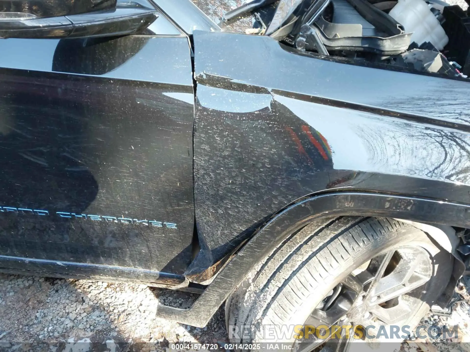 20 Photograph of a damaged car 1C4RJYB69R8510818 JEEP GRAND CHEROKEE 4XE 2024
