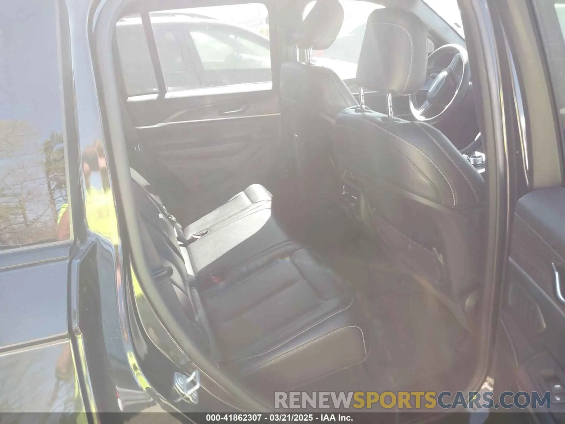 8 Photograph of a damaged car 1C4RJYB69RC115342 JEEP GRAND CHEROKEE 4XE 2024