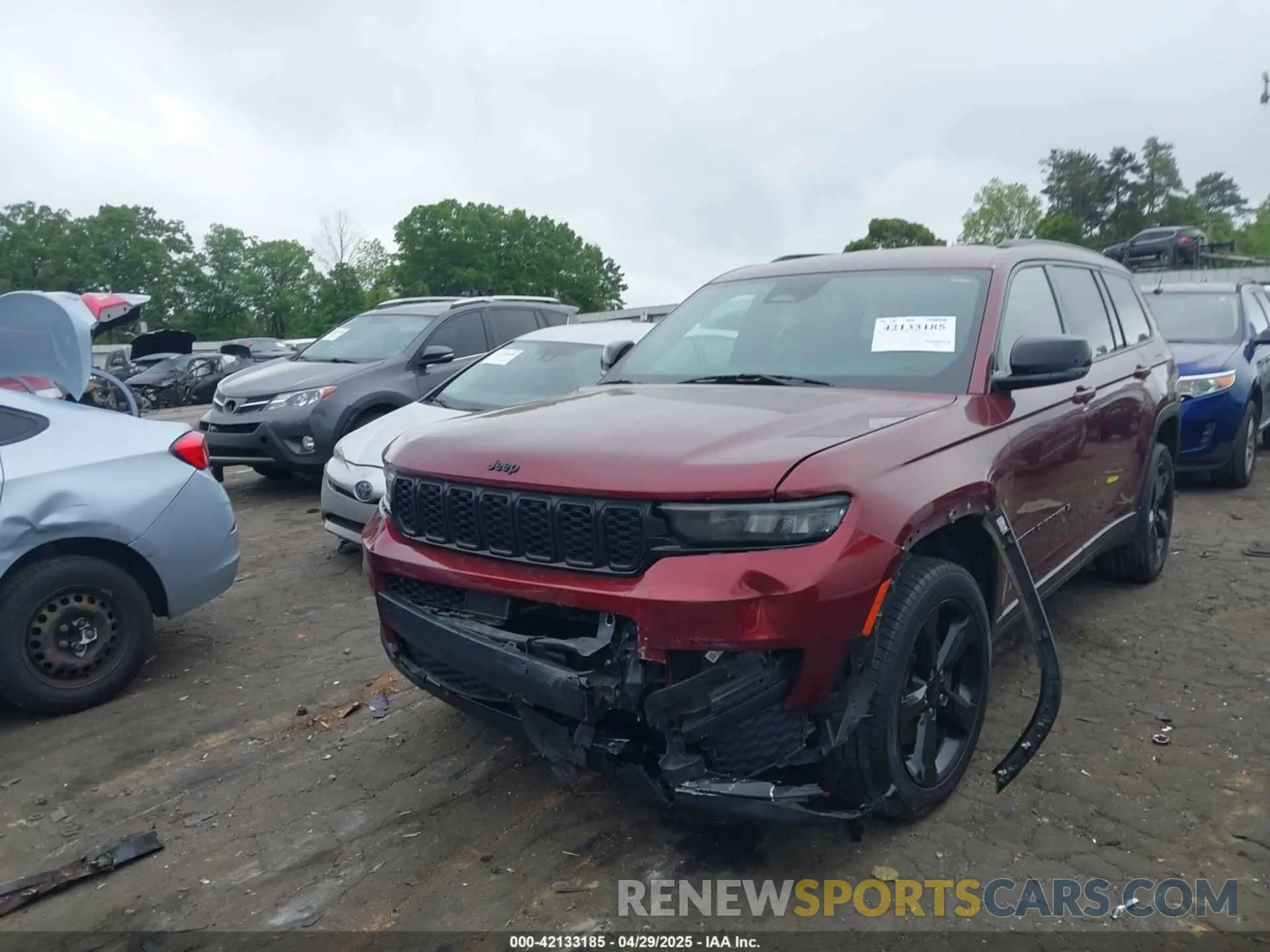 2 Photograph of a damaged car 1C4RJKAG3M8195224 JEEP GRAND CHEROKEE L 2021