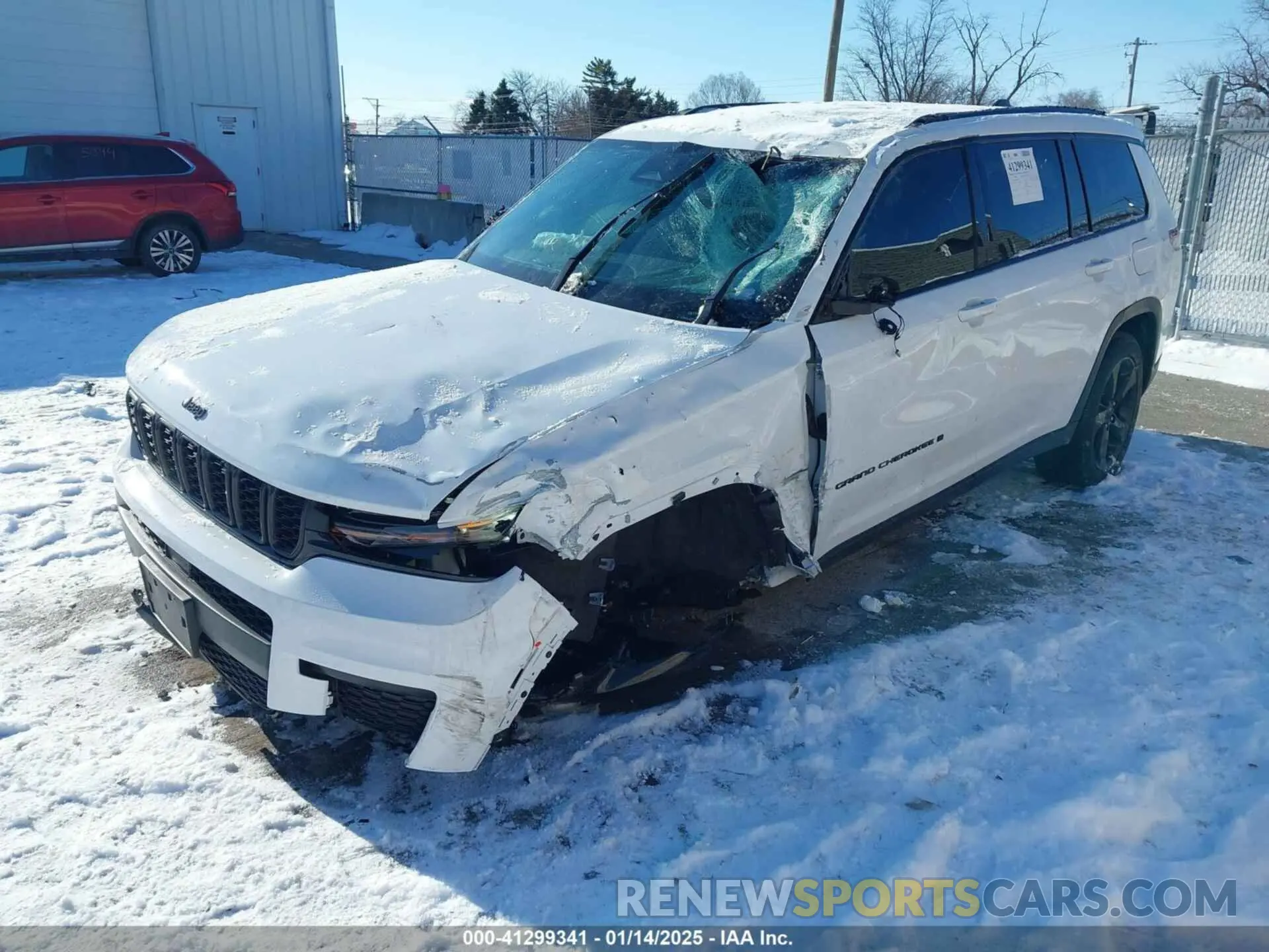 2 Photograph of a damaged car 1C4RJKAG3M8201779 JEEP GRAND CHEROKEE L 2021