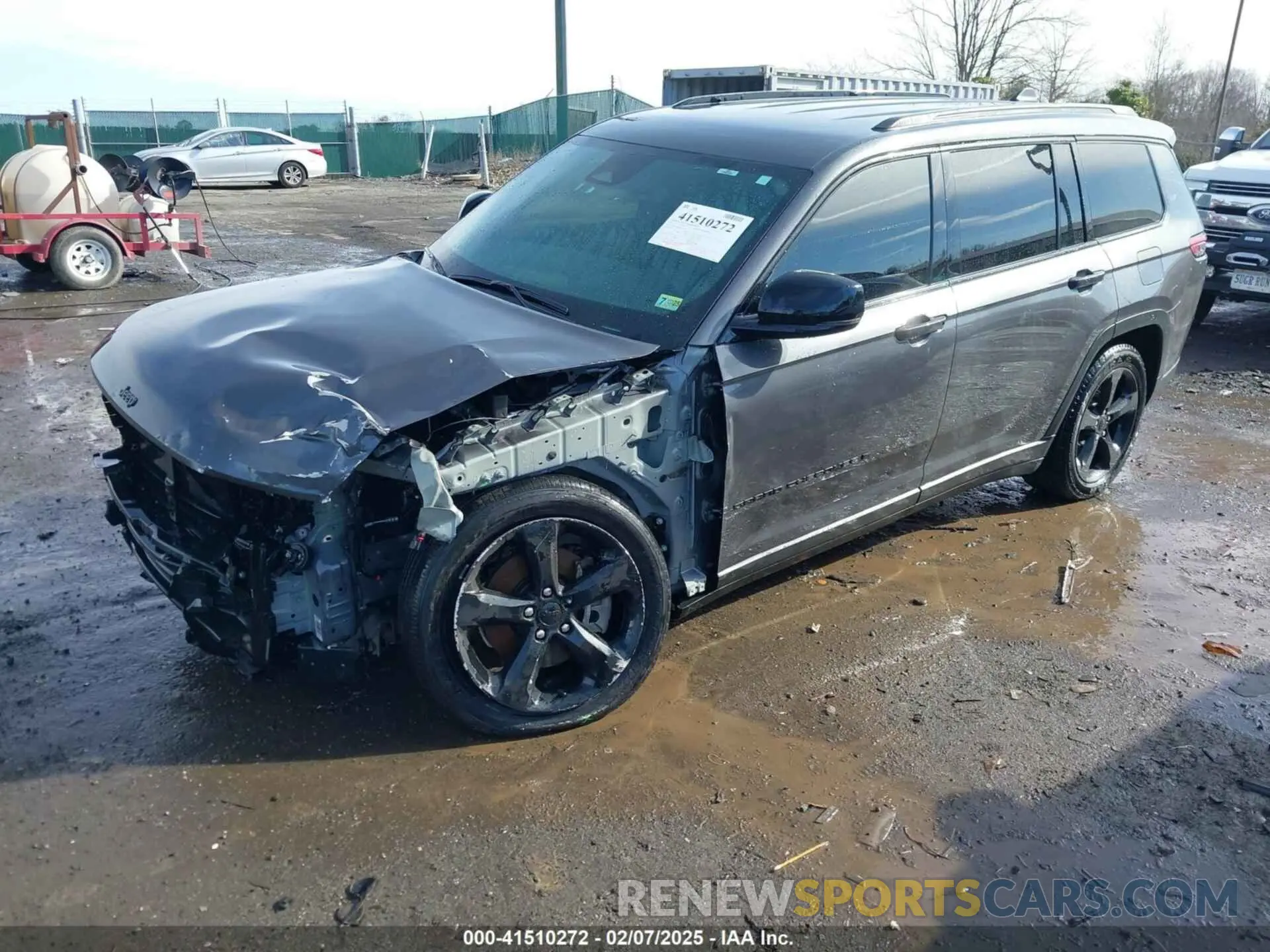 2 Photograph of a damaged car 1C4RJKAG4M8161146 JEEP GRAND CHEROKEE L 2021