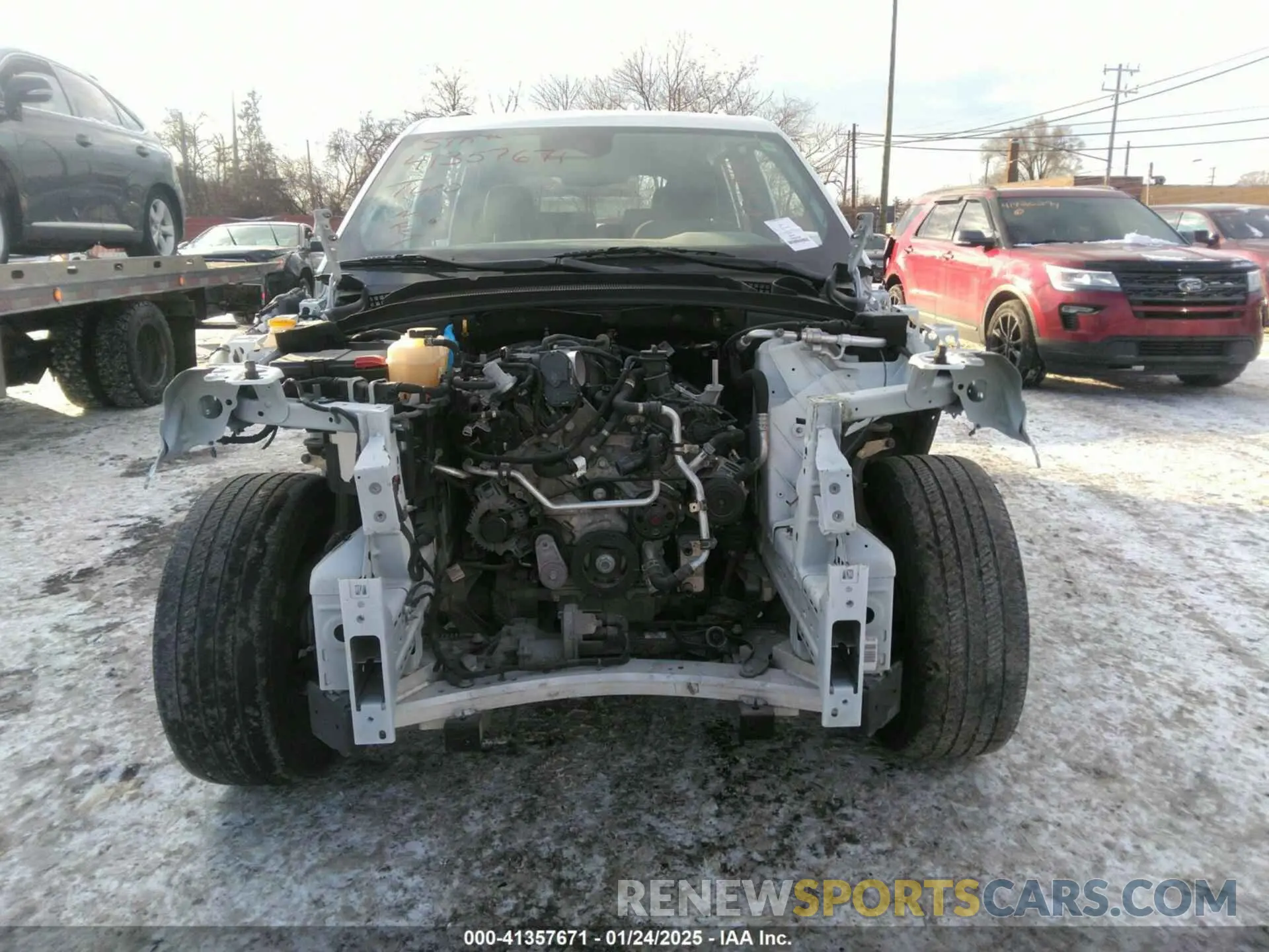 6 Photograph of a damaged car 1C4RJKAG6M8186114 JEEP GRAND CHEROKEE L 2021