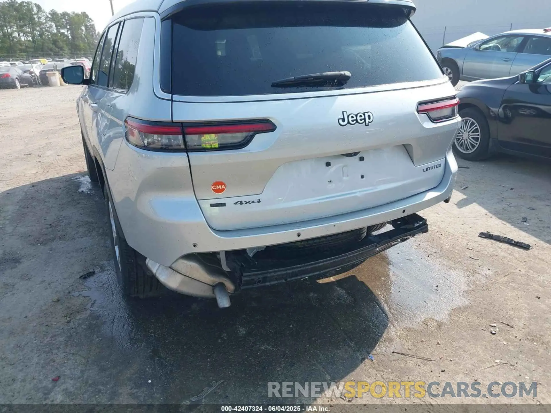 6 Photograph of a damaged car 1C4RJKBG0M8142947 JEEP GRAND CHEROKEE L 2021