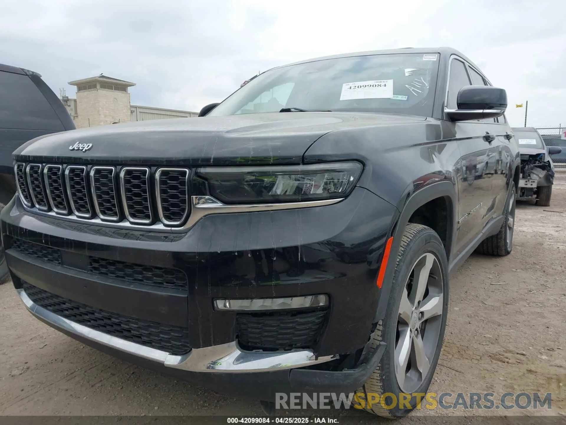 6 Photograph of a damaged car 1C4RJKBG2M8108265 JEEP GRAND CHEROKEE L 2021