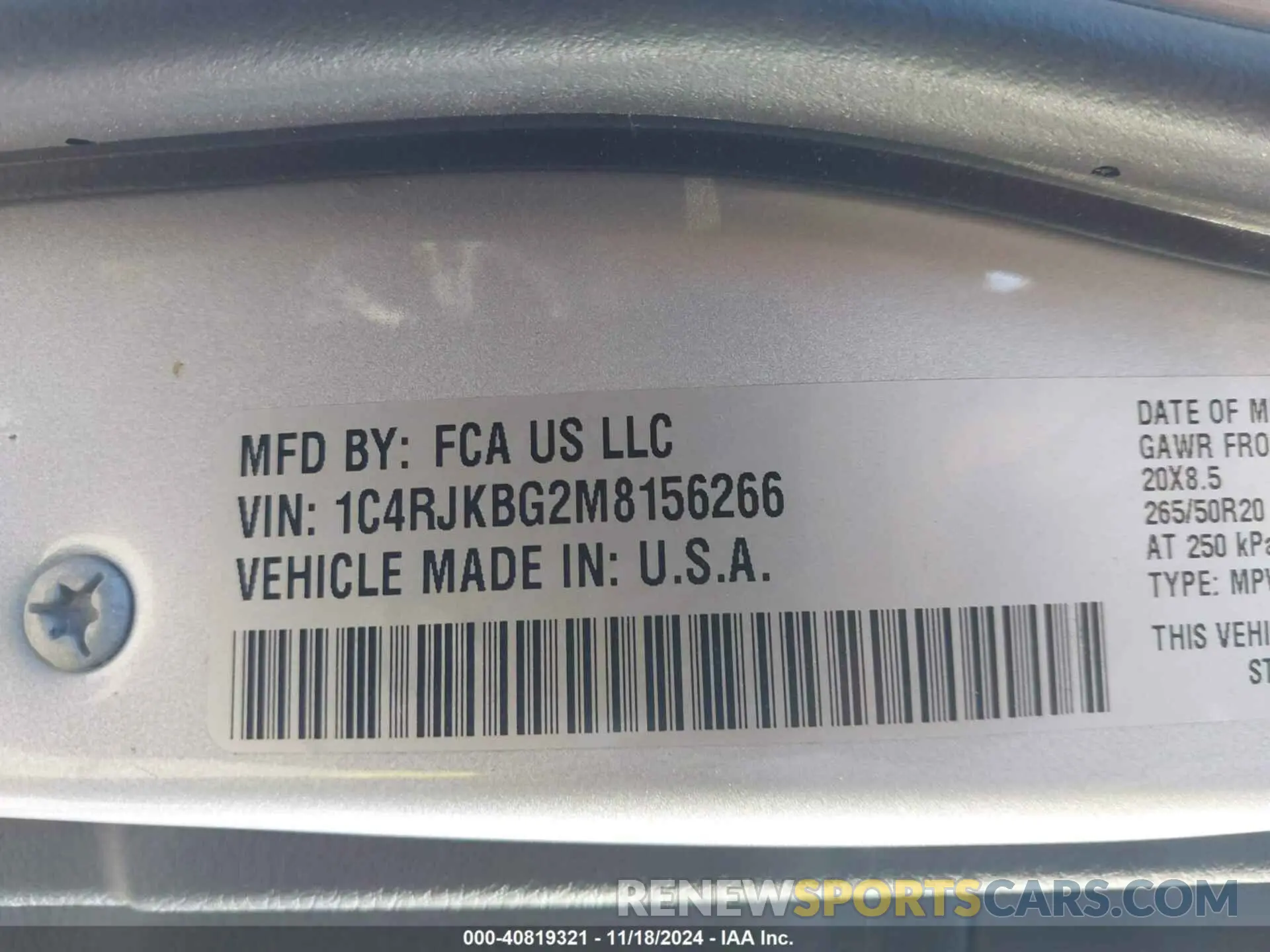 9 Photograph of a damaged car 1C4RJKBG2M8156266 JEEP GRAND CHEROKEE L 2021