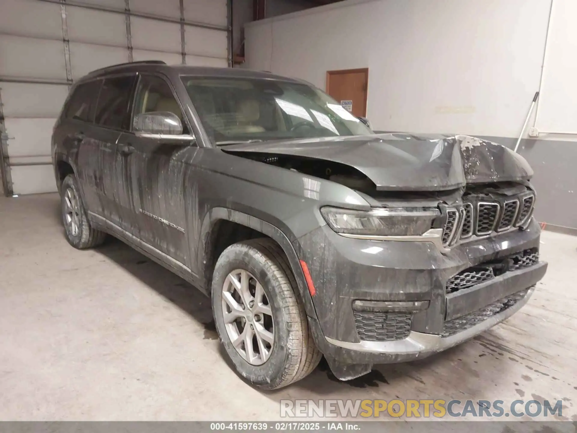 1 Photograph of a damaged car 1C4RJKBG2M8211010 JEEP GRAND CHEROKEE L 2021