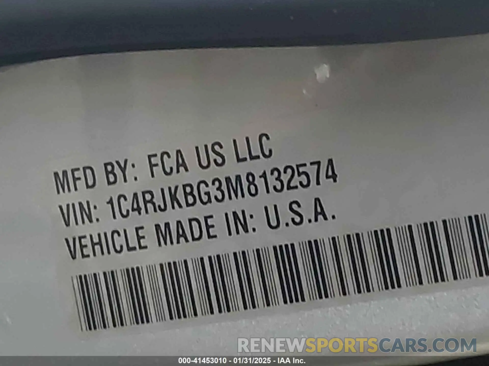 9 Photograph of a damaged car 1C4RJKBG3M8132574 JEEP GRAND CHEROKEE L 2021
