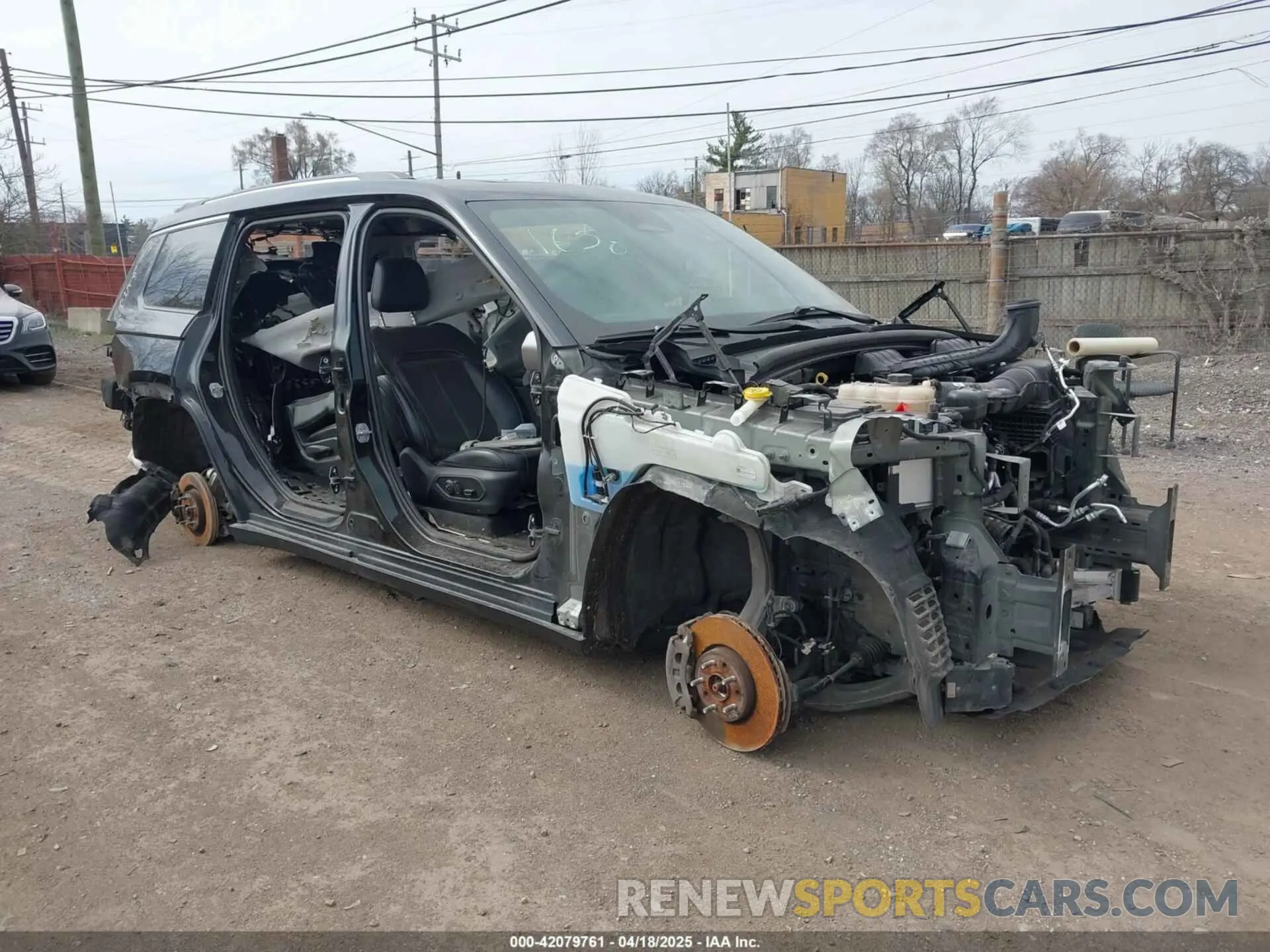1 Photograph of a damaged car 1C4RJKBG4M8121650 JEEP GRAND CHEROKEE L 2021