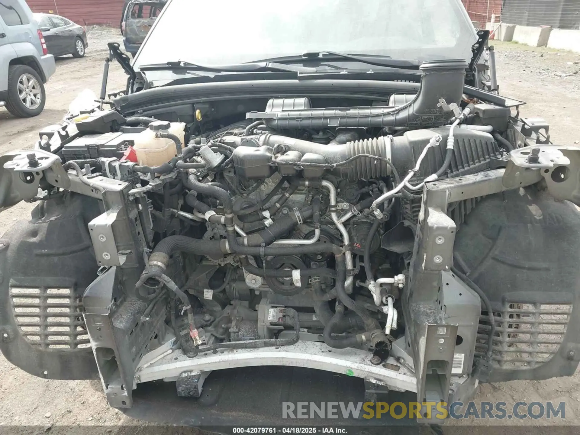 10 Photograph of a damaged car 1C4RJKBG4M8121650 JEEP GRAND CHEROKEE L 2021