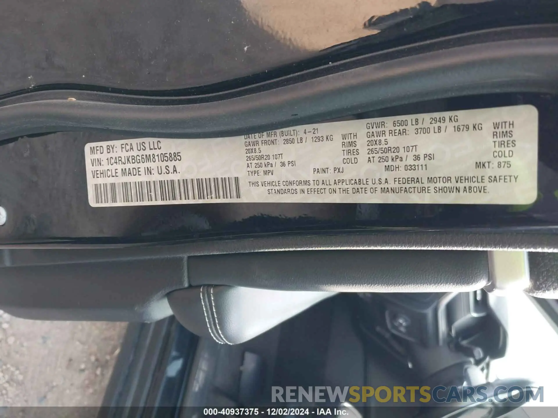 9 Photograph of a damaged car 1C4RJKBG6M8105885 JEEP GRAND CHEROKEE L 2021