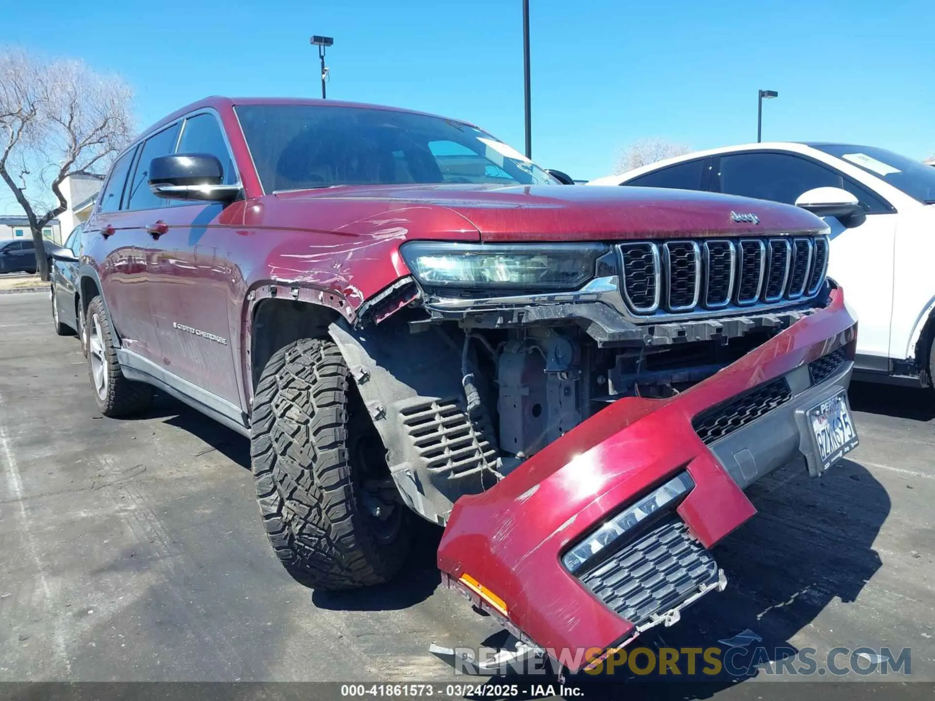 6 Photograph of a damaged car 1C4RJKBG7M8127961 JEEP GRAND CHEROKEE L 2021