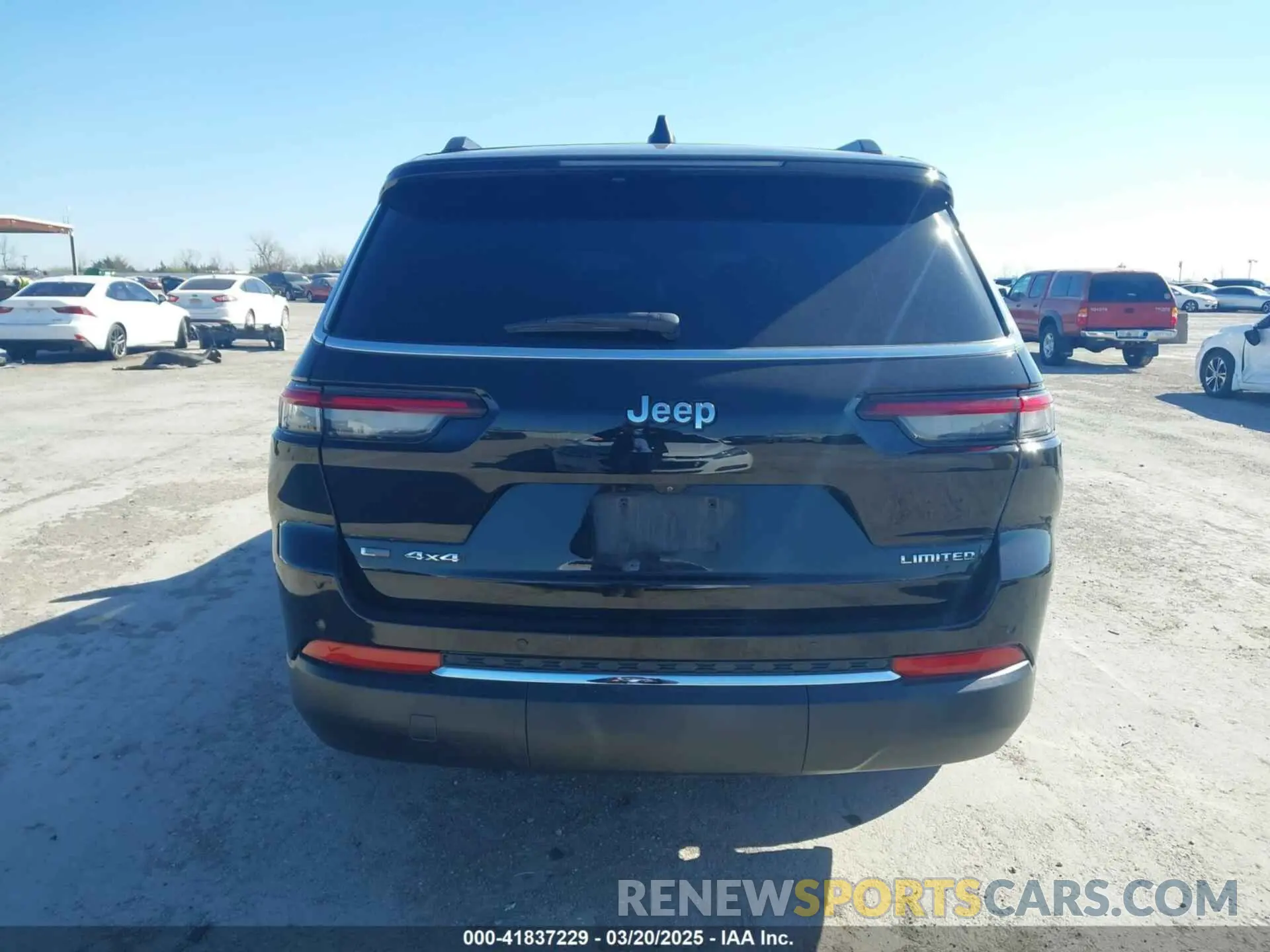 16 Photograph of a damaged car 1C4RJKBG7M8190882 JEEP GRAND CHEROKEE L 2021