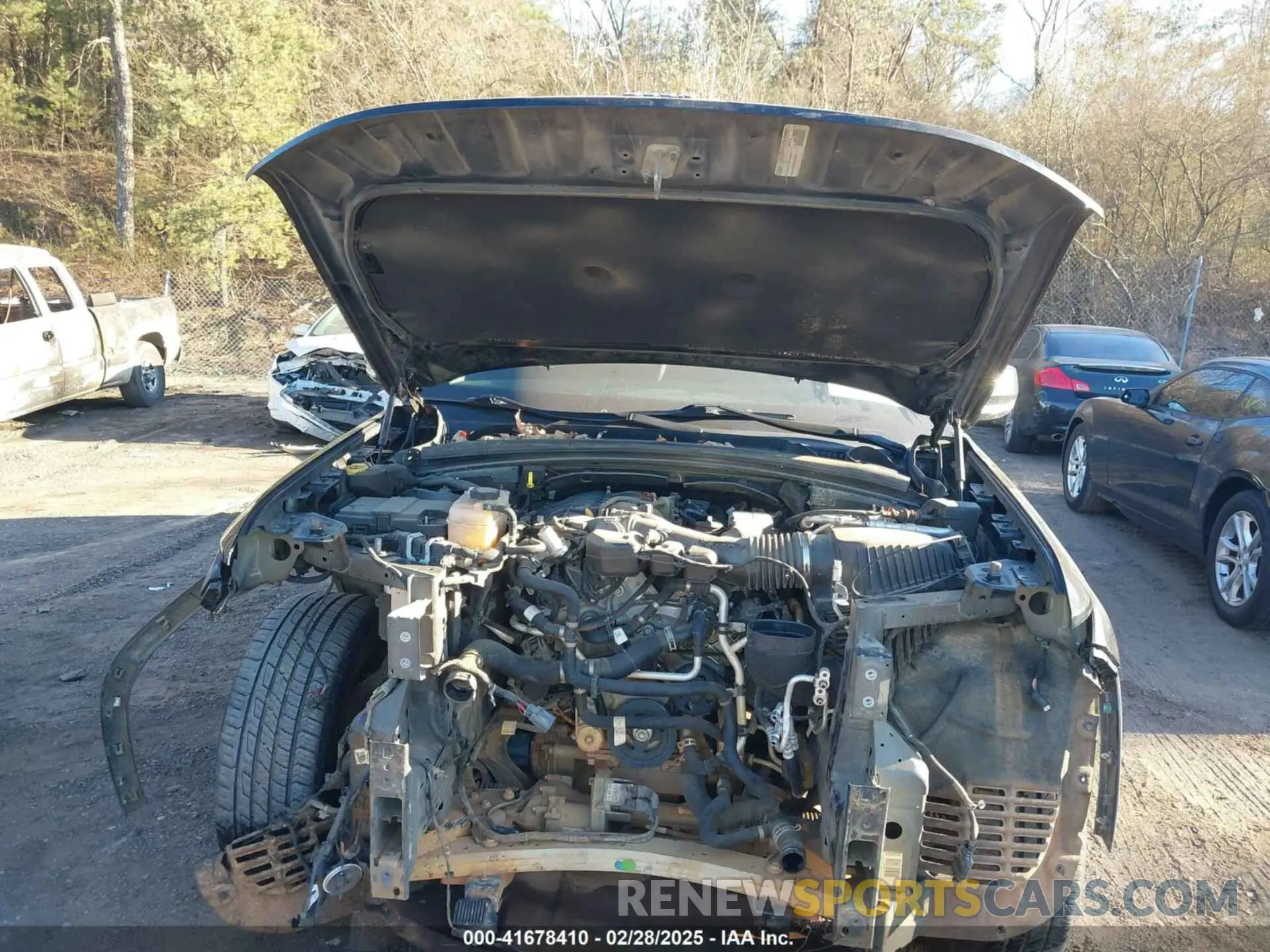 10 Photograph of a damaged car 1C4RJKBG8M8101370 JEEP GRAND CHEROKEE L 2021
