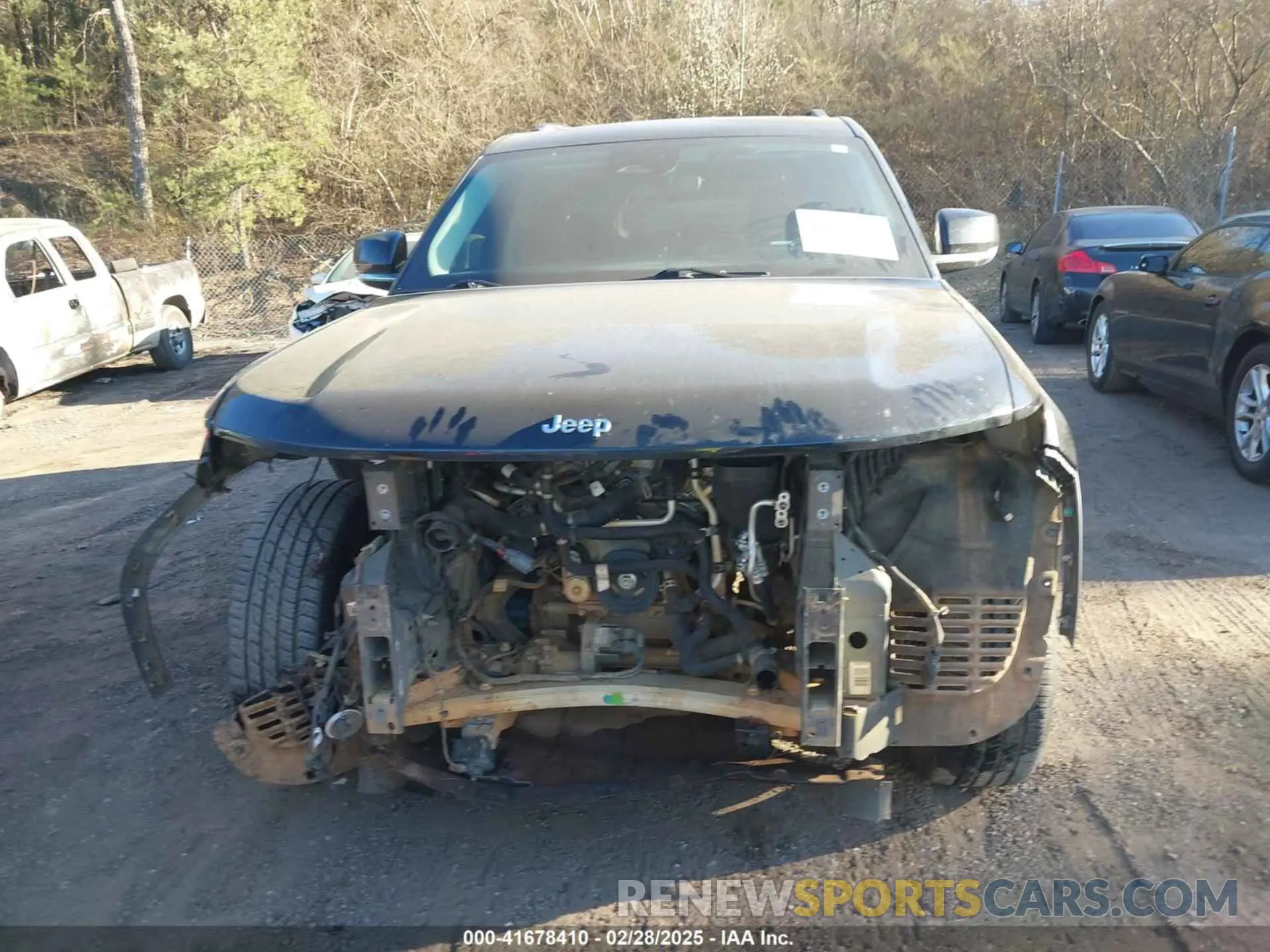 12 Photograph of a damaged car 1C4RJKBG8M8101370 JEEP GRAND CHEROKEE L 2021