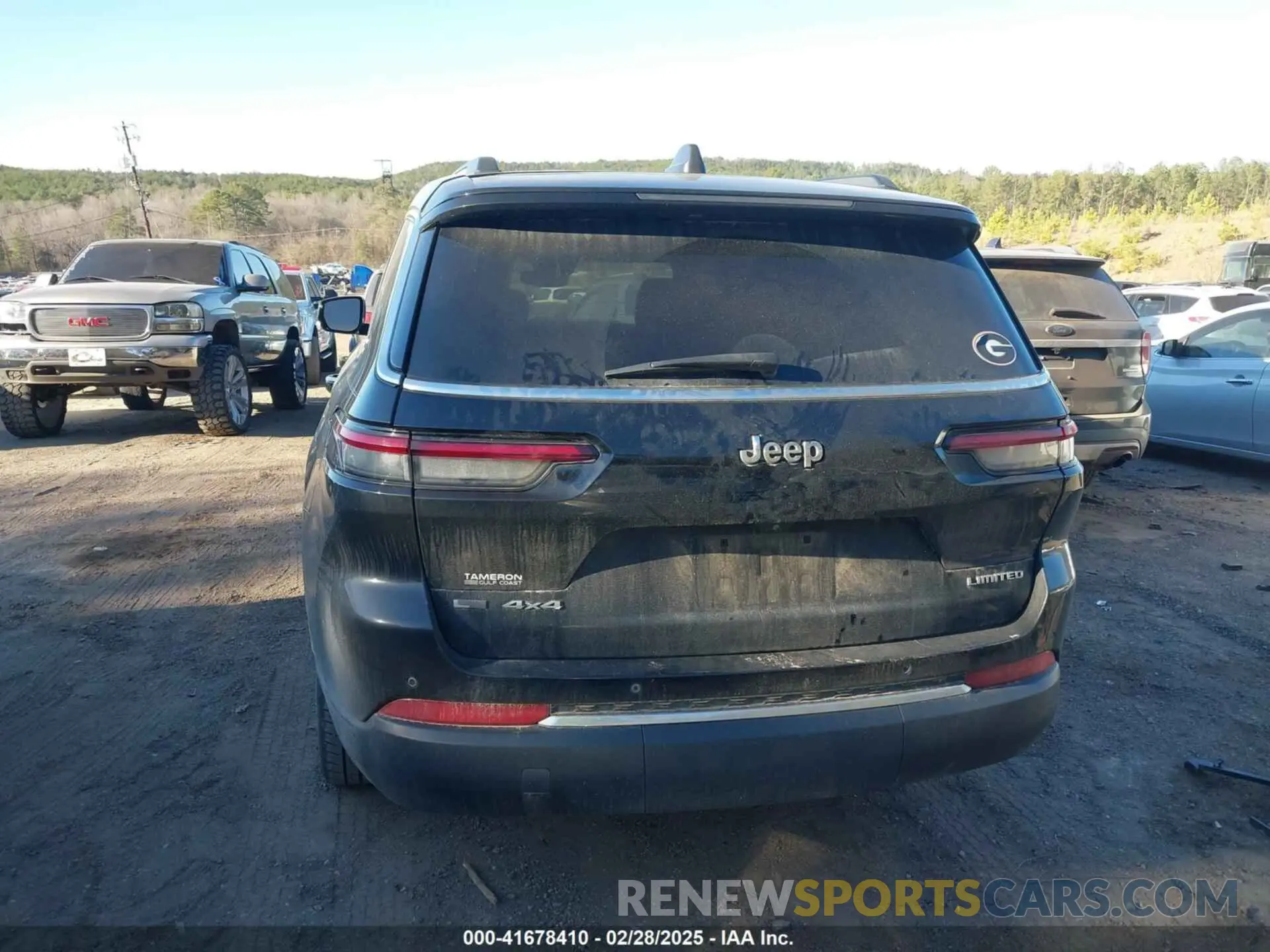 16 Photograph of a damaged car 1C4RJKBG8M8101370 JEEP GRAND CHEROKEE L 2021