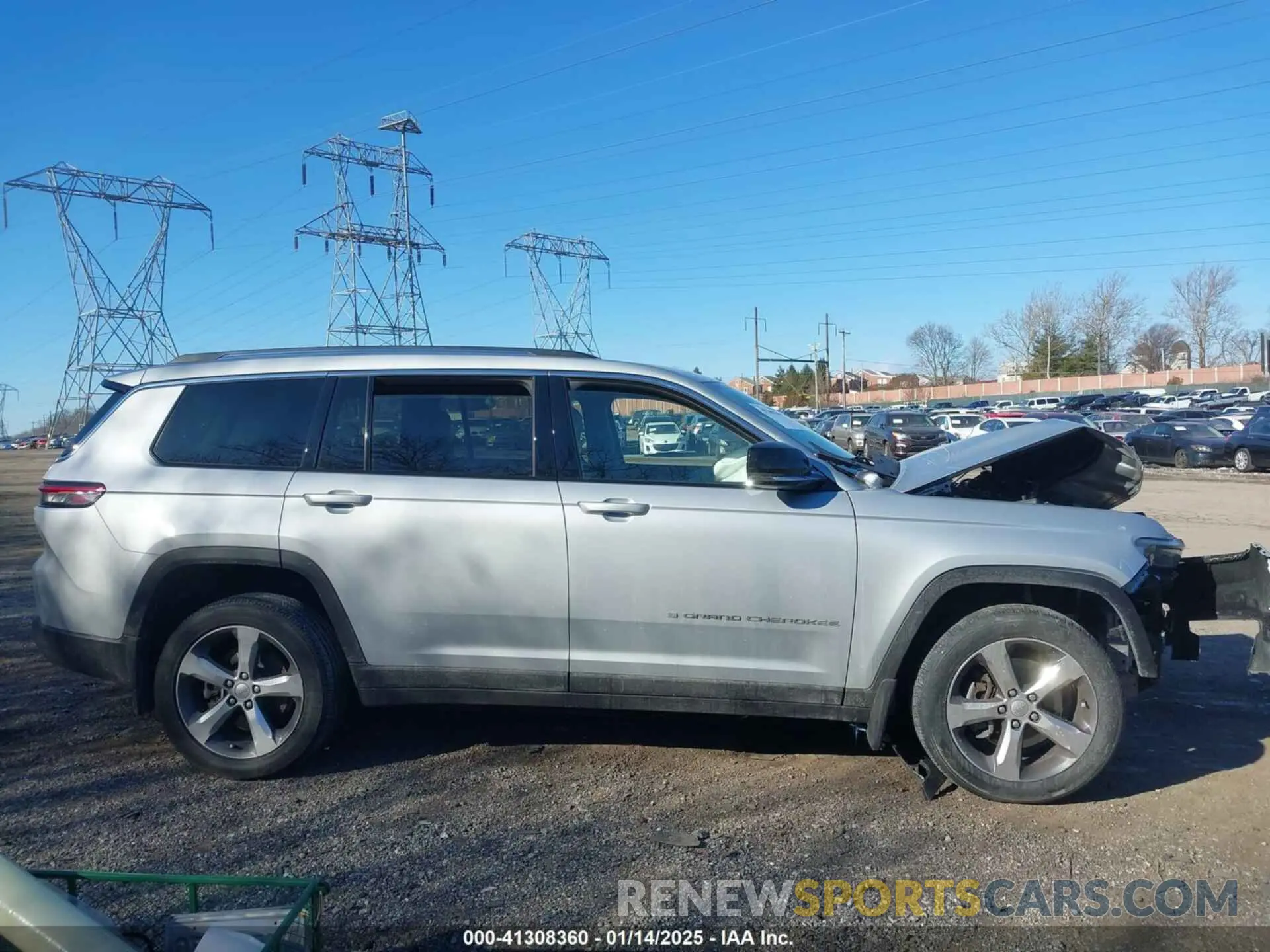 13 Photograph of a damaged car 1C4RJKBG8M8122316 JEEP GRAND CHEROKEE L 2021