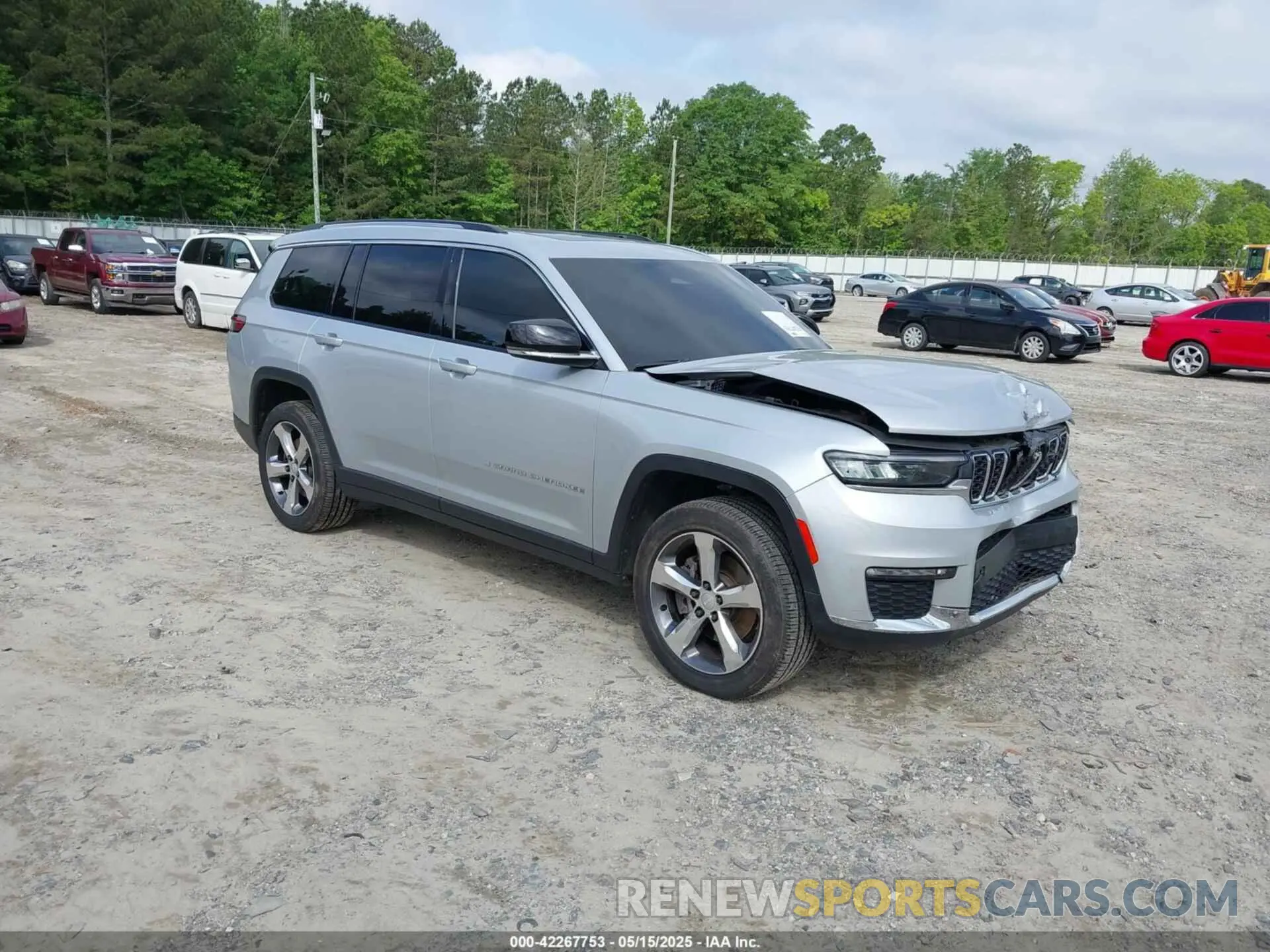 1 Photograph of a damaged car 1C4RJKBG8M8207124 JEEP GRAND CHEROKEE L 2021