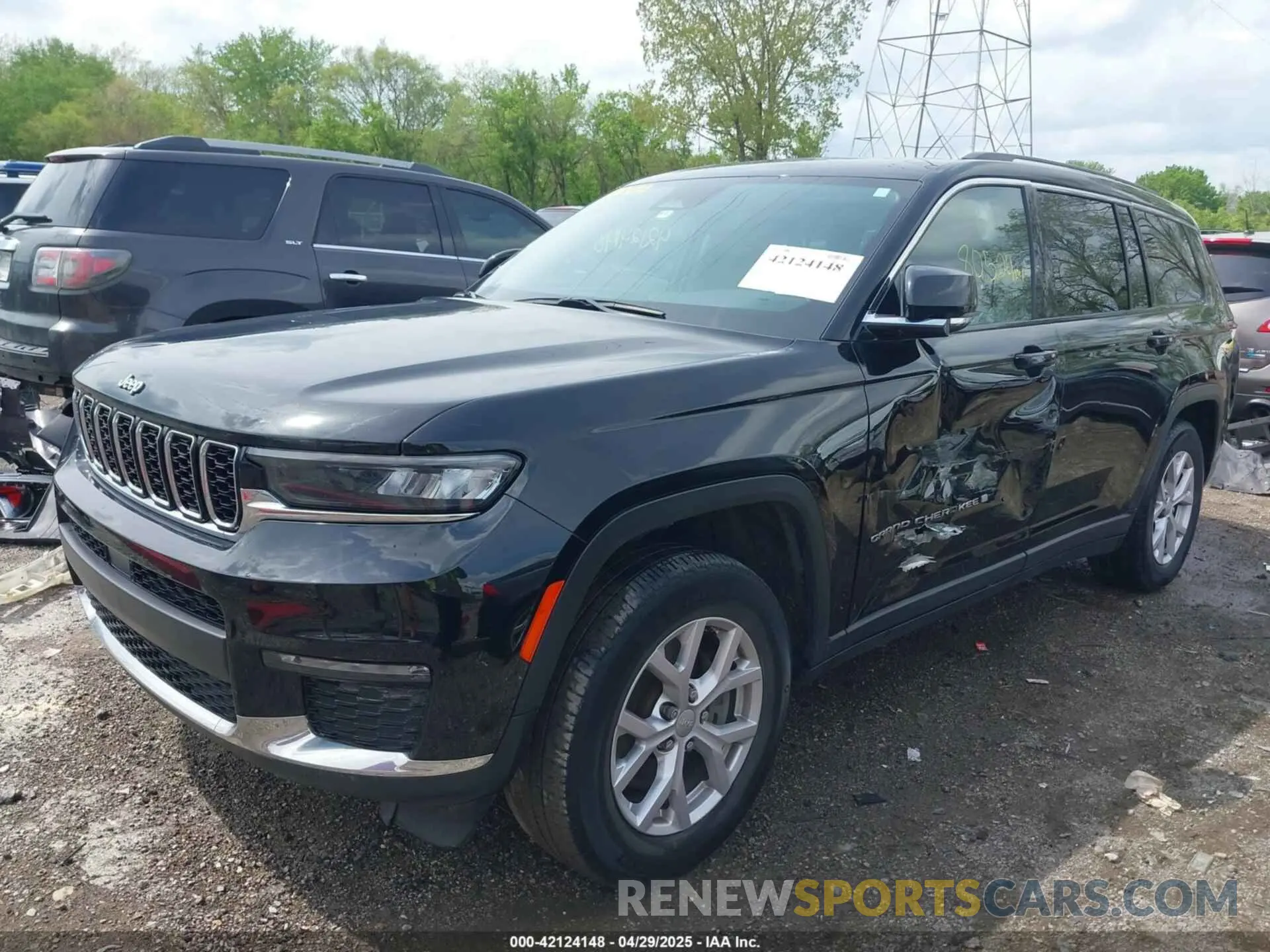 6 Photograph of a damaged car 1C4RJKBG9M8212199 JEEP GRAND CHEROKEE L 2021