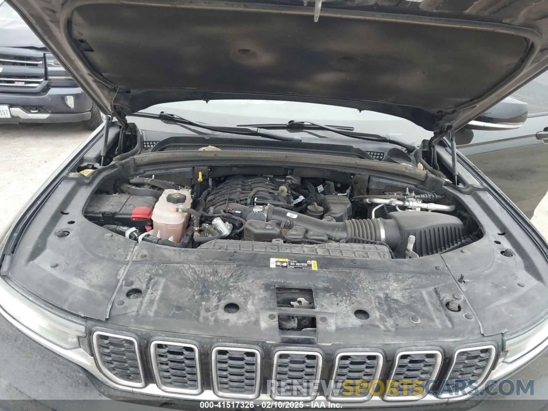 10 Photograph of a damaged car 1C4RJKBGXM8105808 JEEP GRAND CHEROKEE L 2021