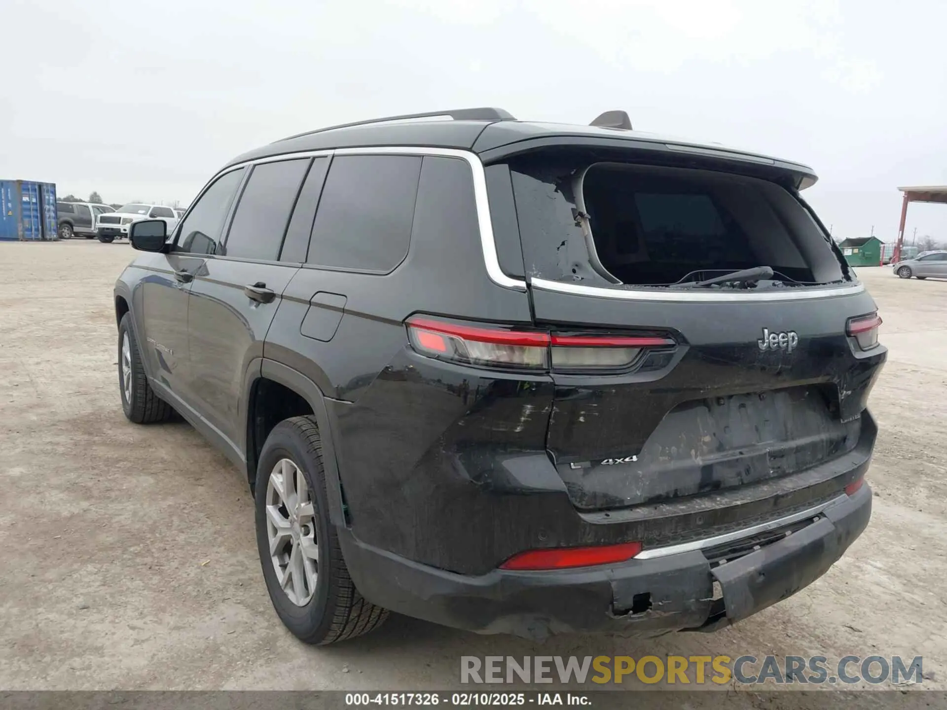 3 Photograph of a damaged car 1C4RJKBGXM8105808 JEEP GRAND CHEROKEE L 2021