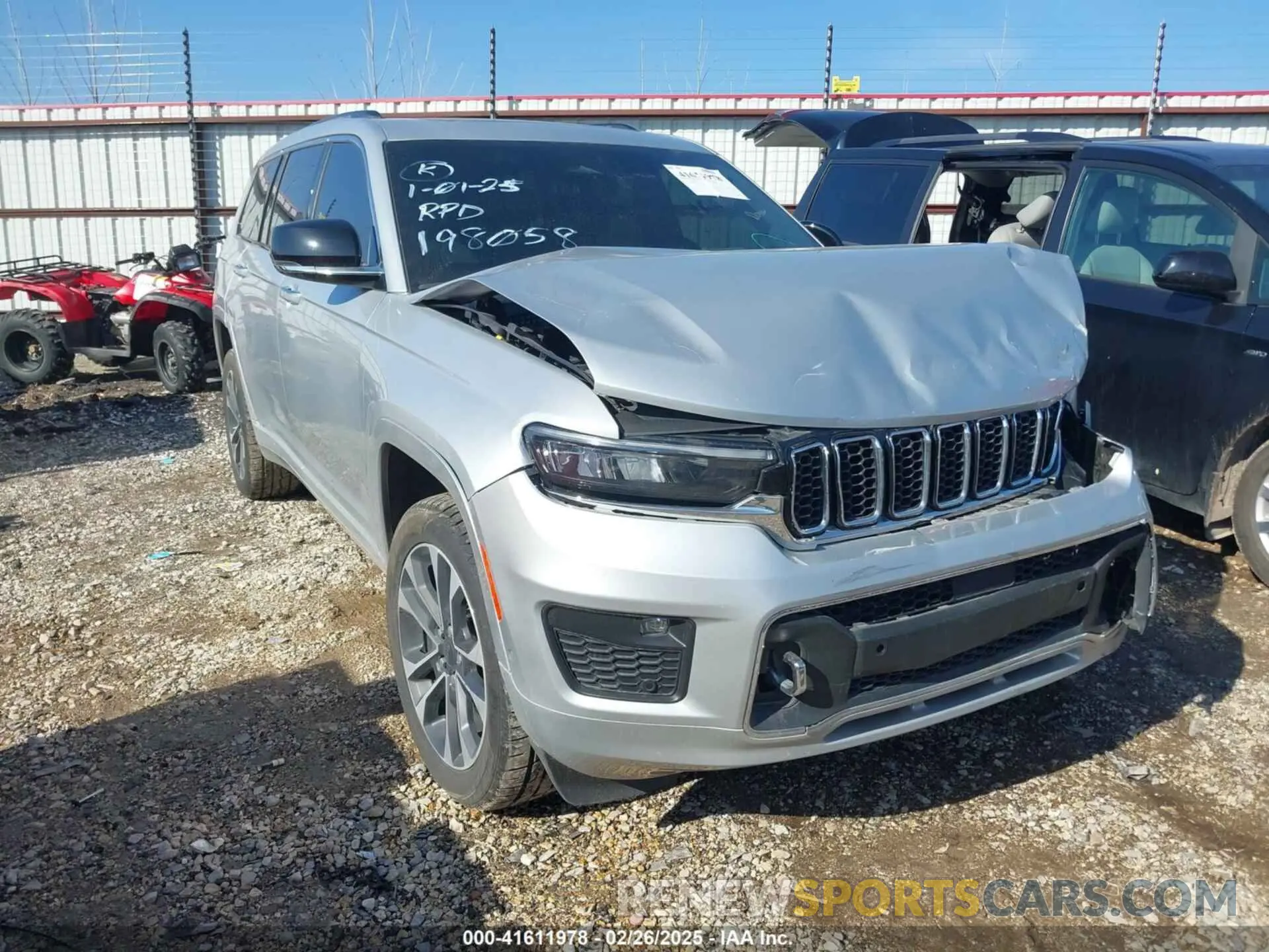 1 Photograph of a damaged car 1C4RJKDG0M8198058 JEEP GRAND CHEROKEE L 2021