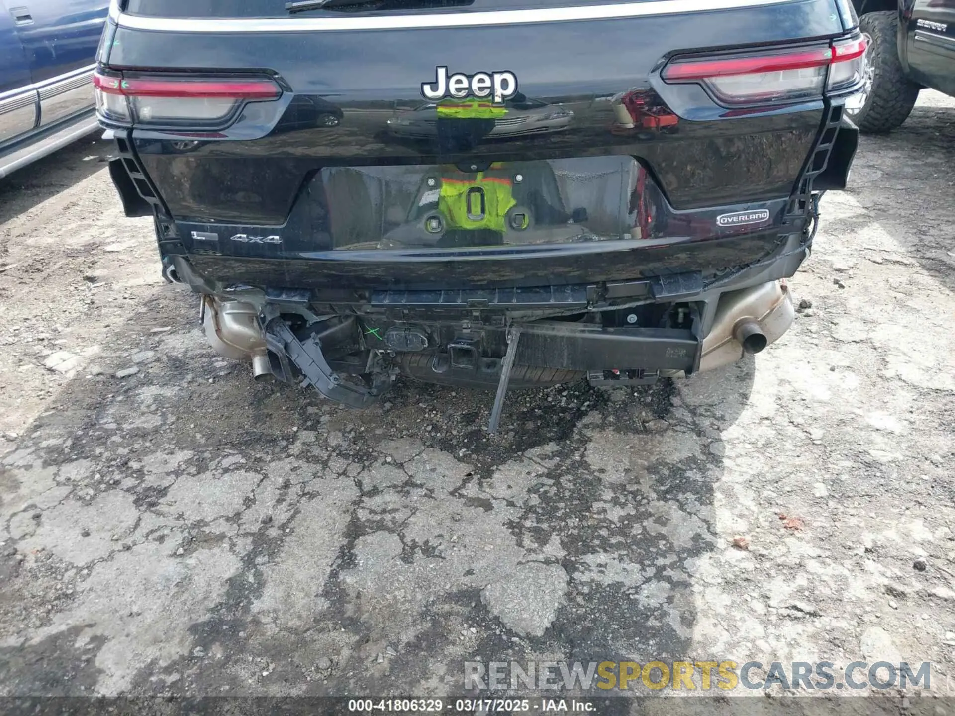 6 Photograph of a damaged car 1C4RJKDG7M8140271 JEEP GRAND CHEROKEE L 2021
