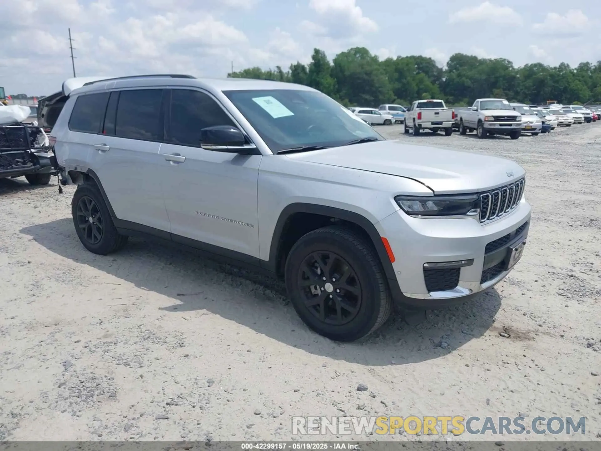 1 Photograph of a damaged car 1C4RJJBG6N8574549 JEEP GRAND CHEROKEE L 2022